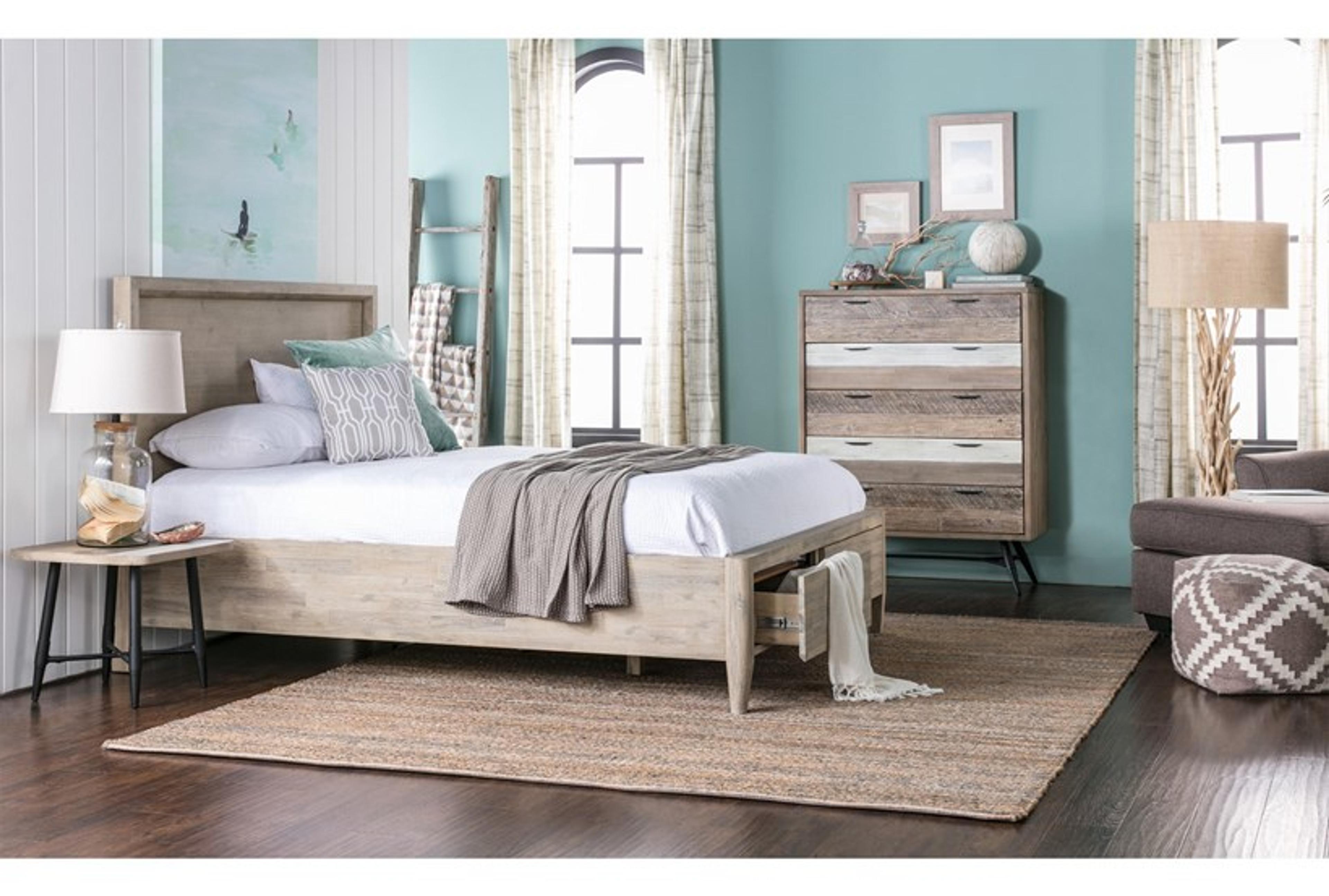 Allen Eastern King Panel Bed With Storage | Living Spaces