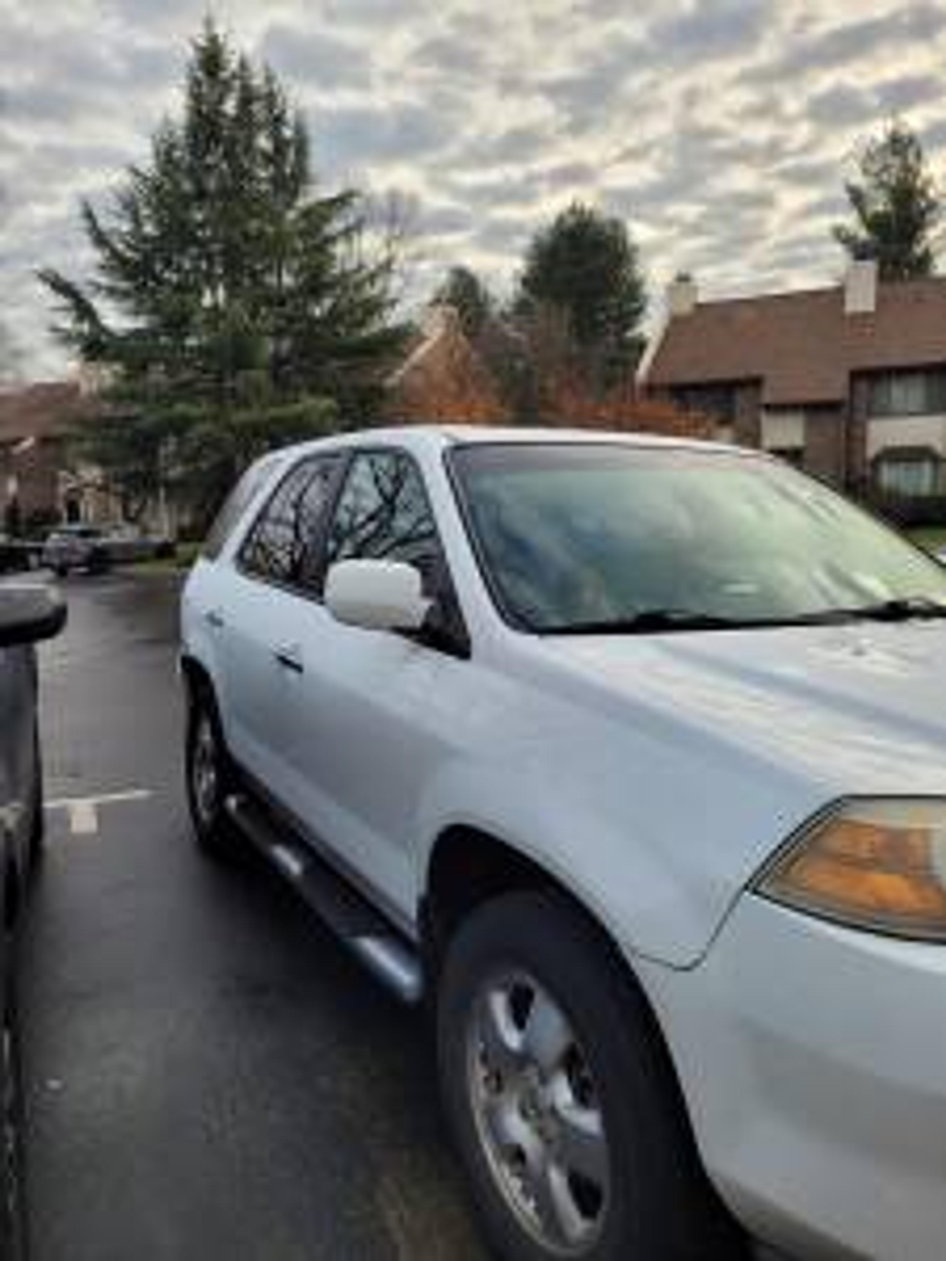 2005 Acura MDX Touring 4 wheel dr - cars & trucks - by owner -...