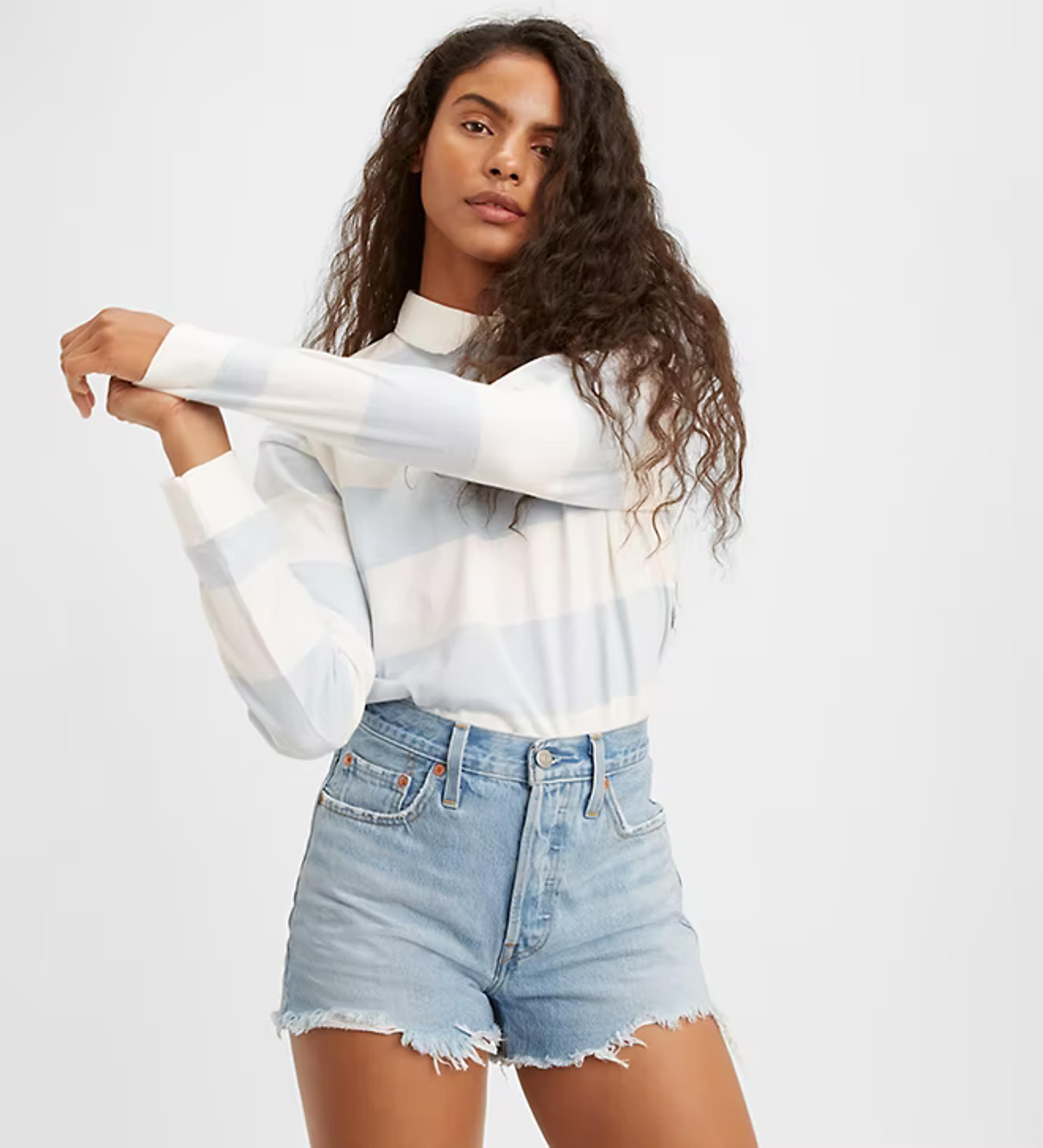 501® High Rise Women's Shorts - Light Wash | Levi's® US