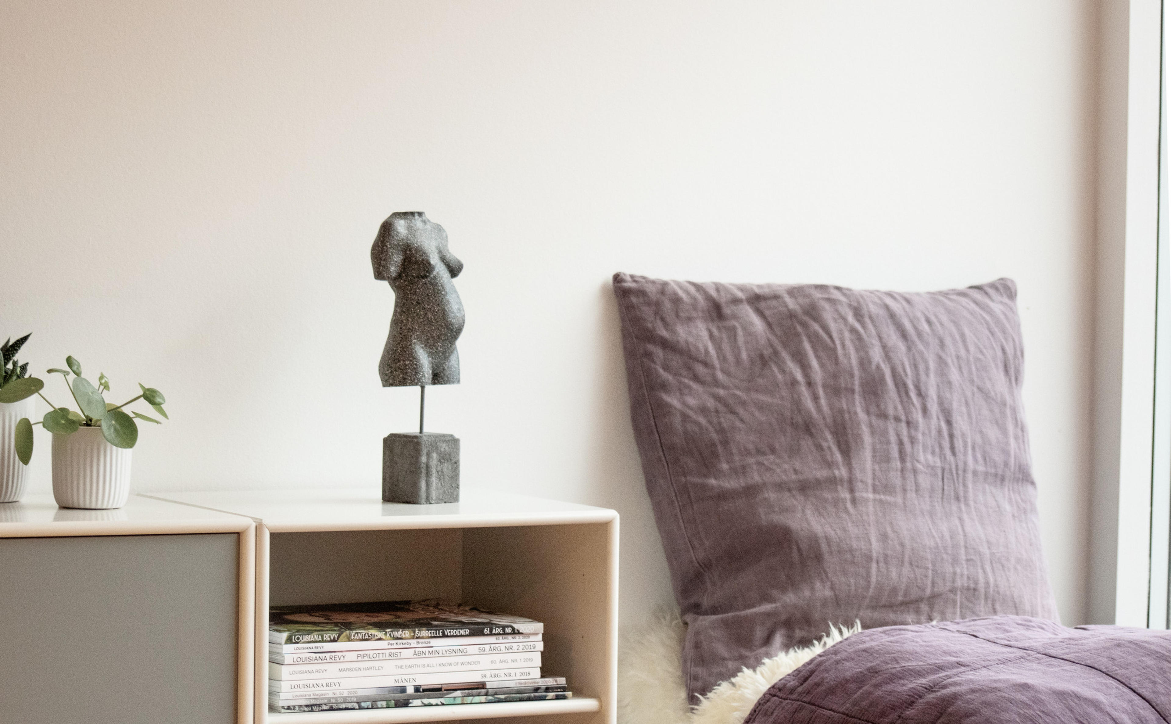 Personlig Statuette Af Gravid Mave | Figurinedk.com | Danmark