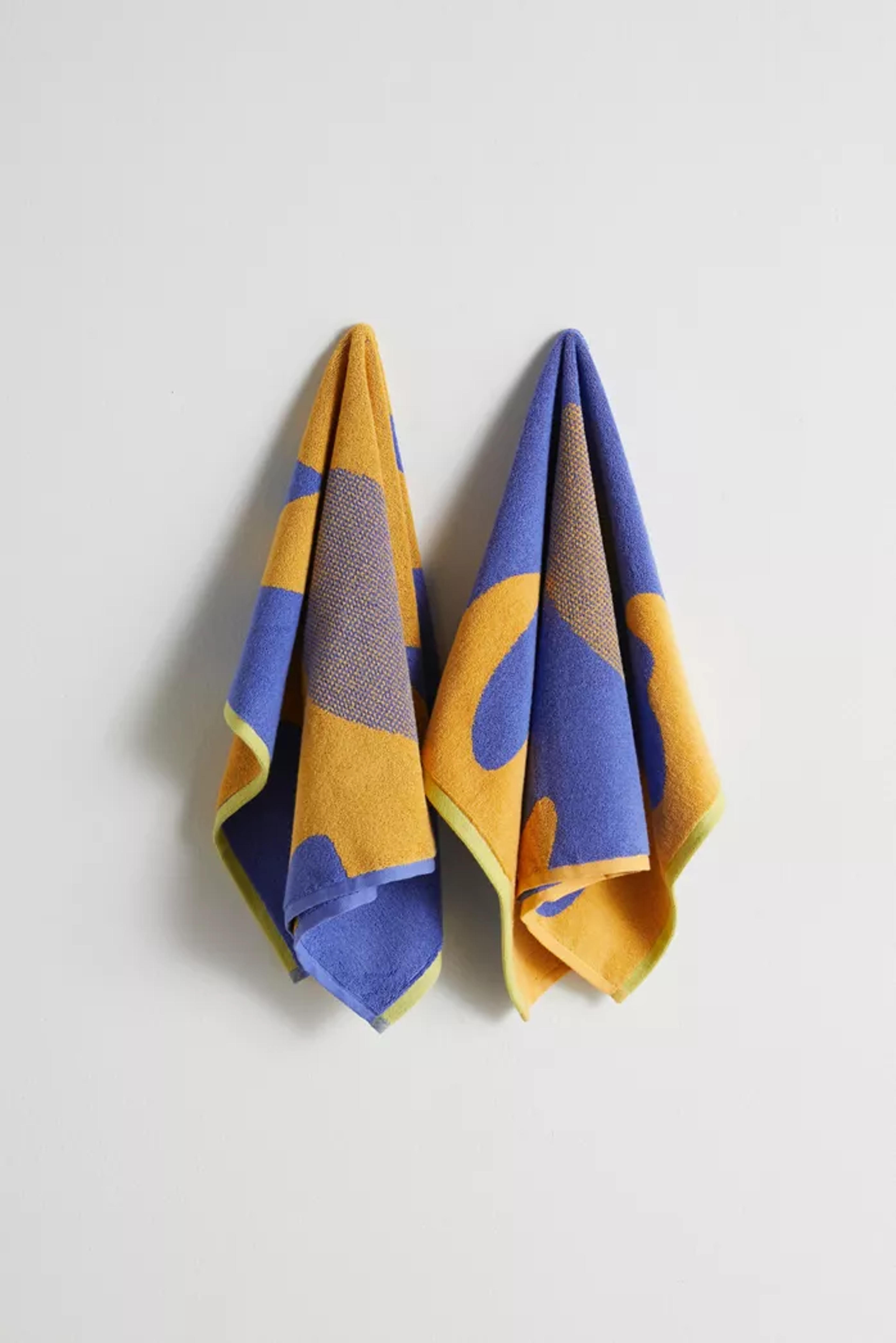 BAGGU Sunflower Hand Towel Set | Urban Outfitters