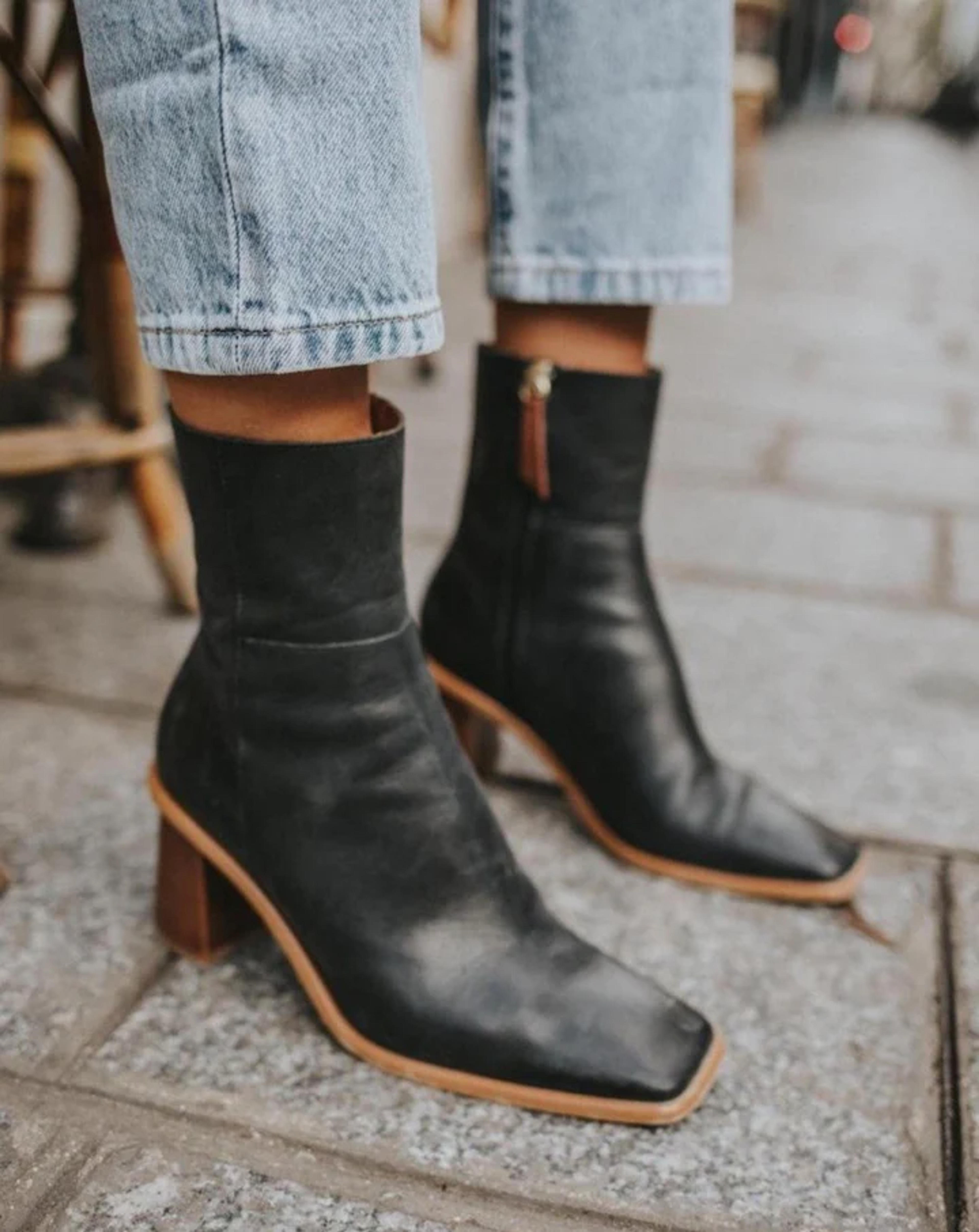 West Black Vintage - Ankle Boots | Alohas