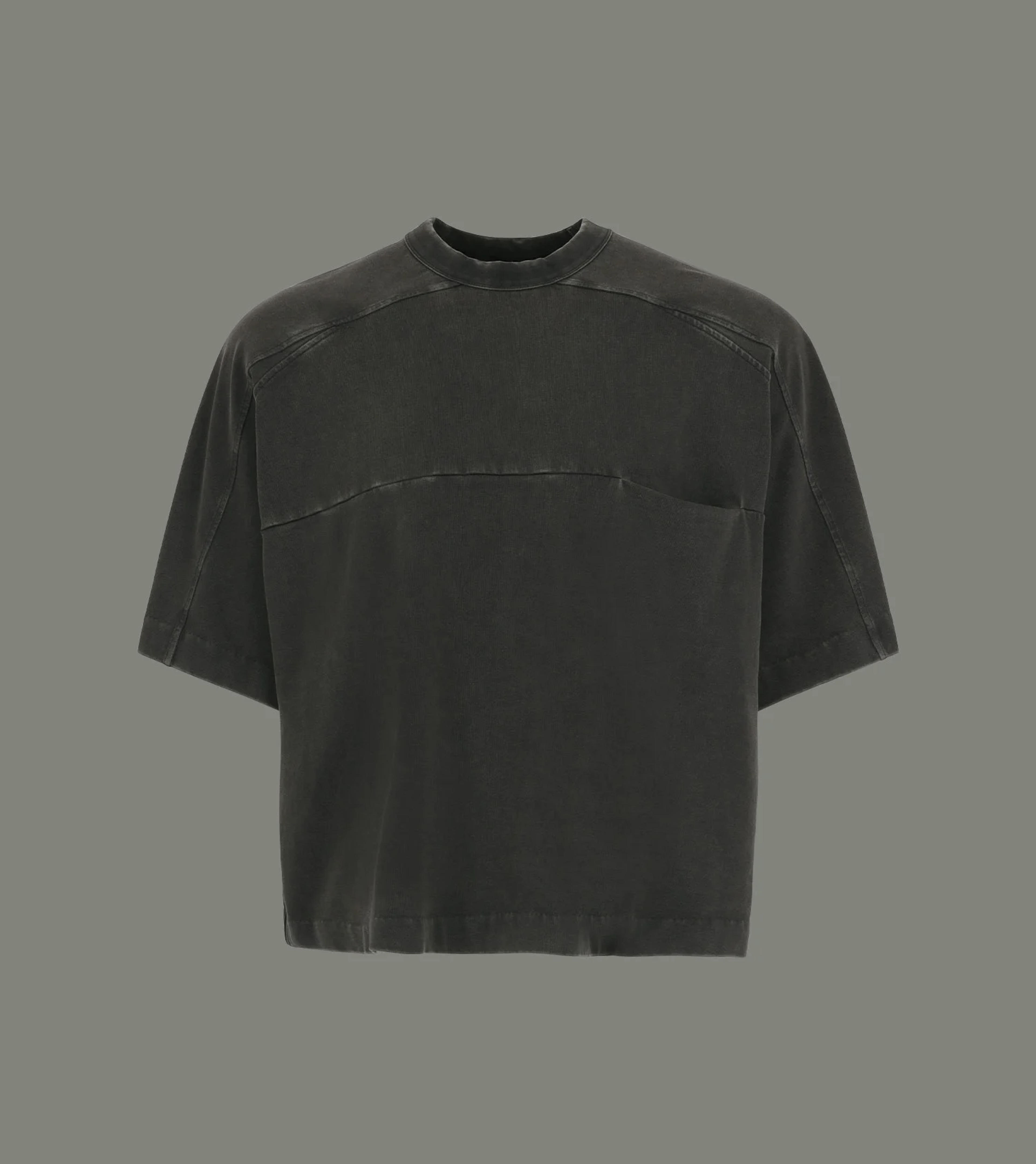 heavy pocket tee washed black – entire studios