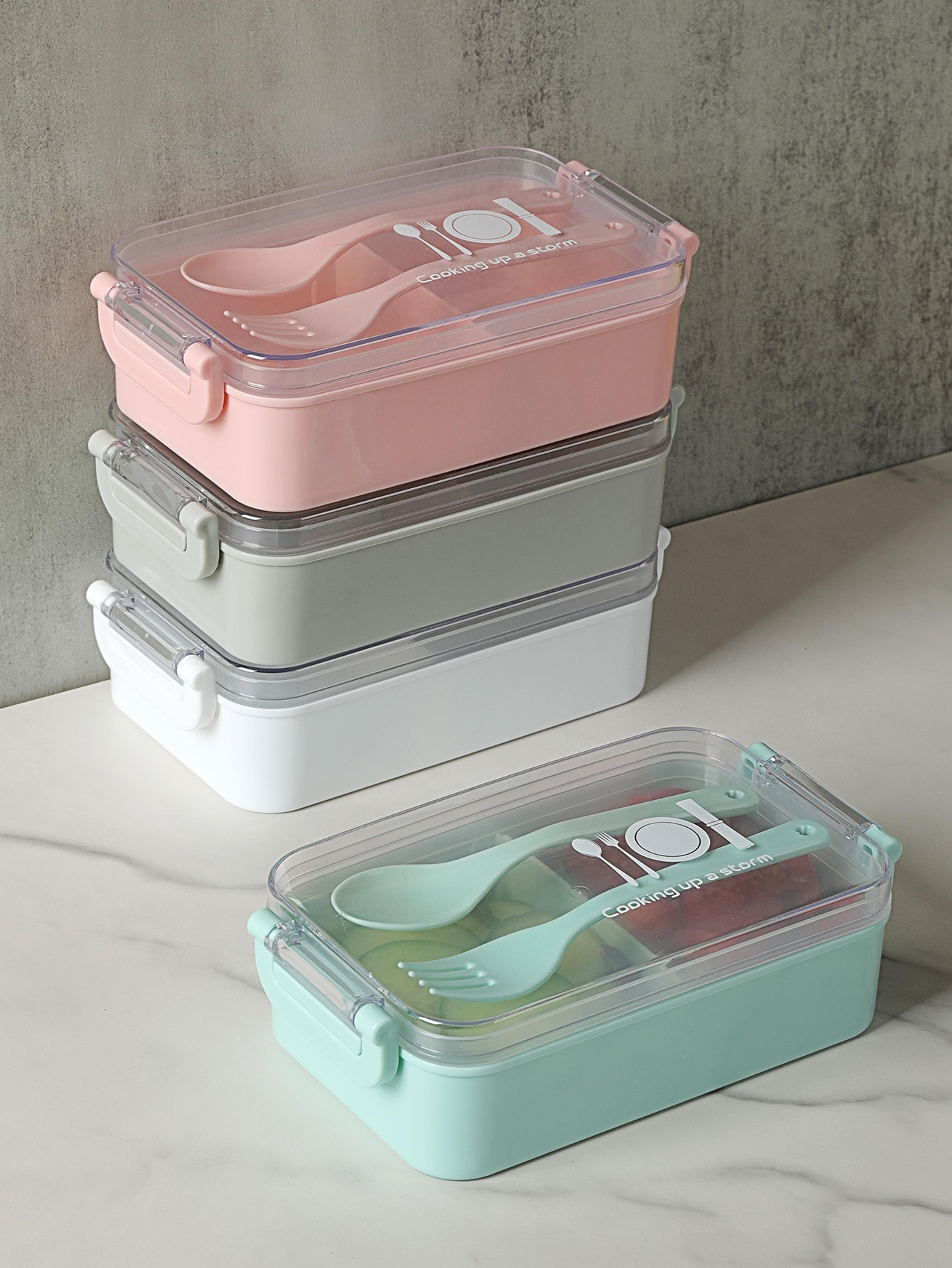 1pc Portable Random Color Lunch Box With Flatware