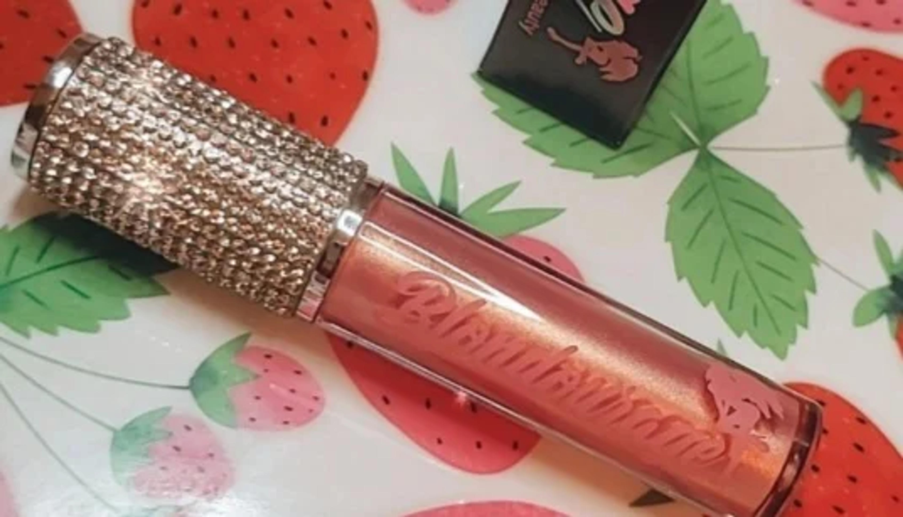 "No Panties" Blondourage Signature Lipgloss (iridescent peachy pink) | Blondourage Beauty