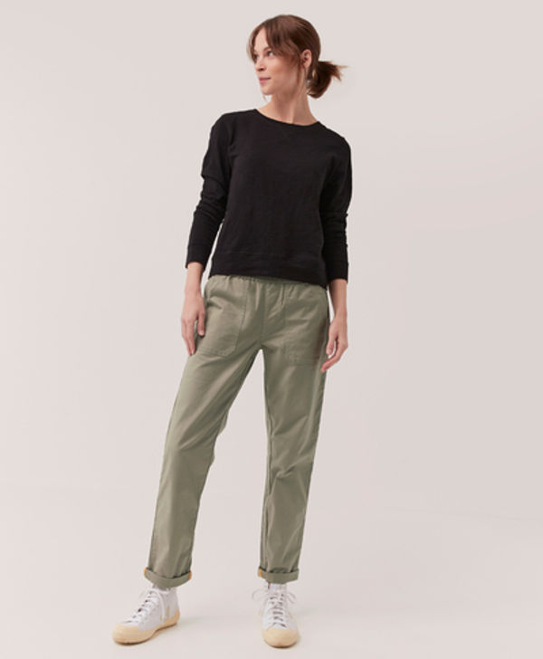 Women's Woven Twill Roll Up Pant made with Organic Cotton