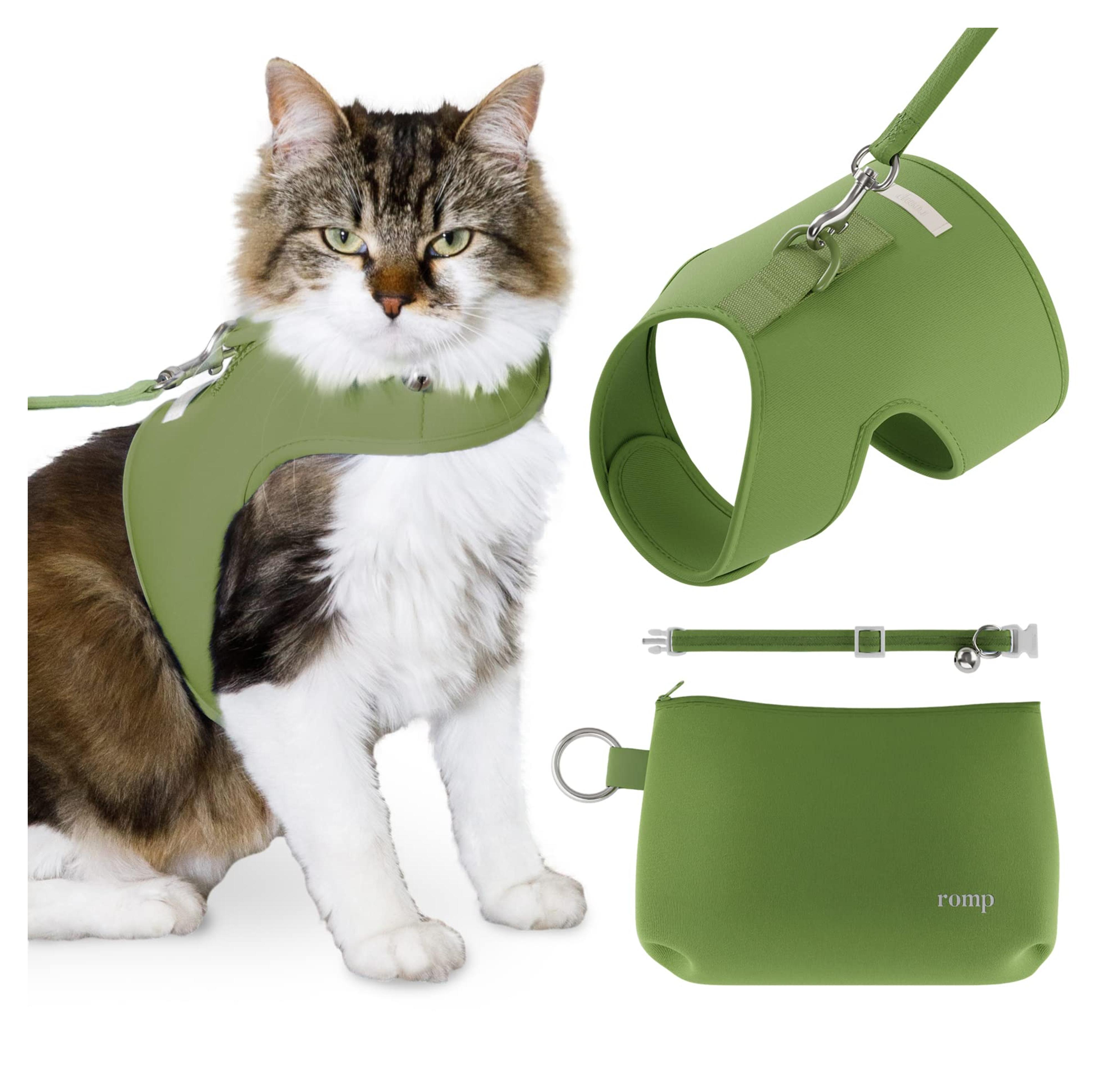 Amazon.com : Cat Harness, Collar & Leash Set - Escape Proof Adjustable Choke Free Velcro Harness Vest for Walking Cats & Kittens (Matcha Green, Large) : Pet Supplies