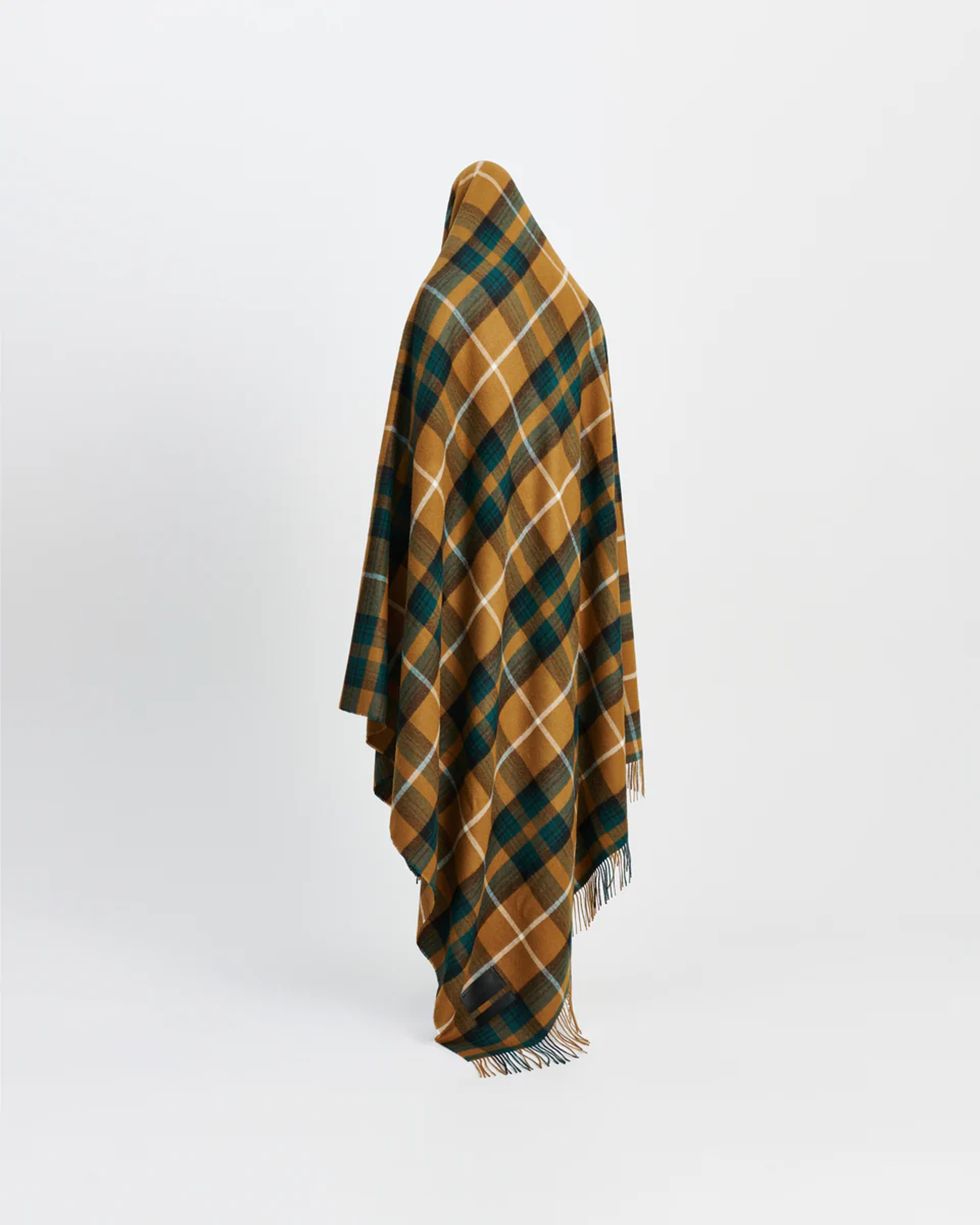 Queen Blanket in Camel tartan – Magniberg