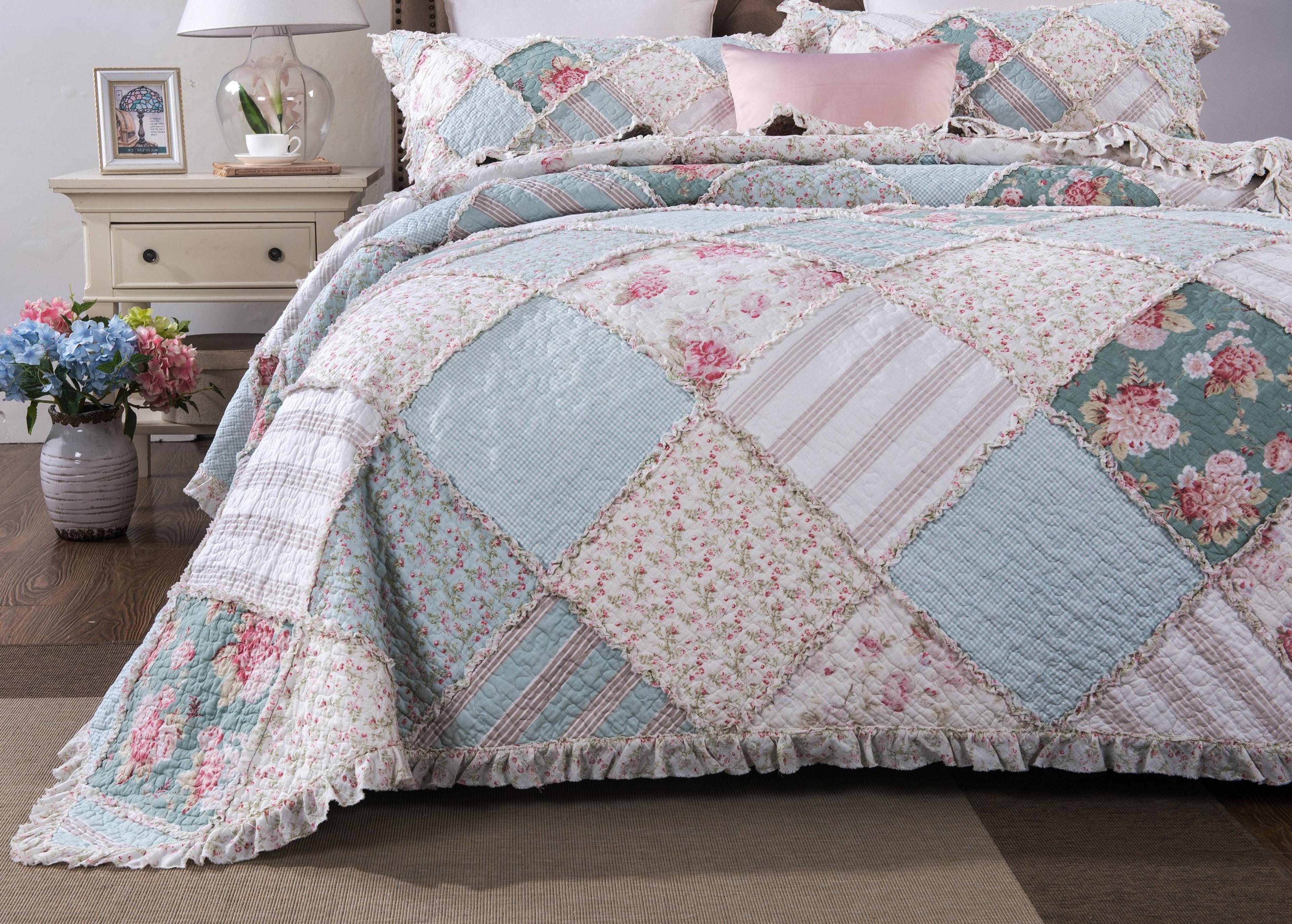 DaDa Bedding Cottage Patchwork Cotton Floral Bedspread Quilt Set - Hint of Mint Dainty Quilted Blooming Garden Botanical - Multi Colorful Ruffle Pastel Light Pink Blue/Green - Queen - 3-Pieces