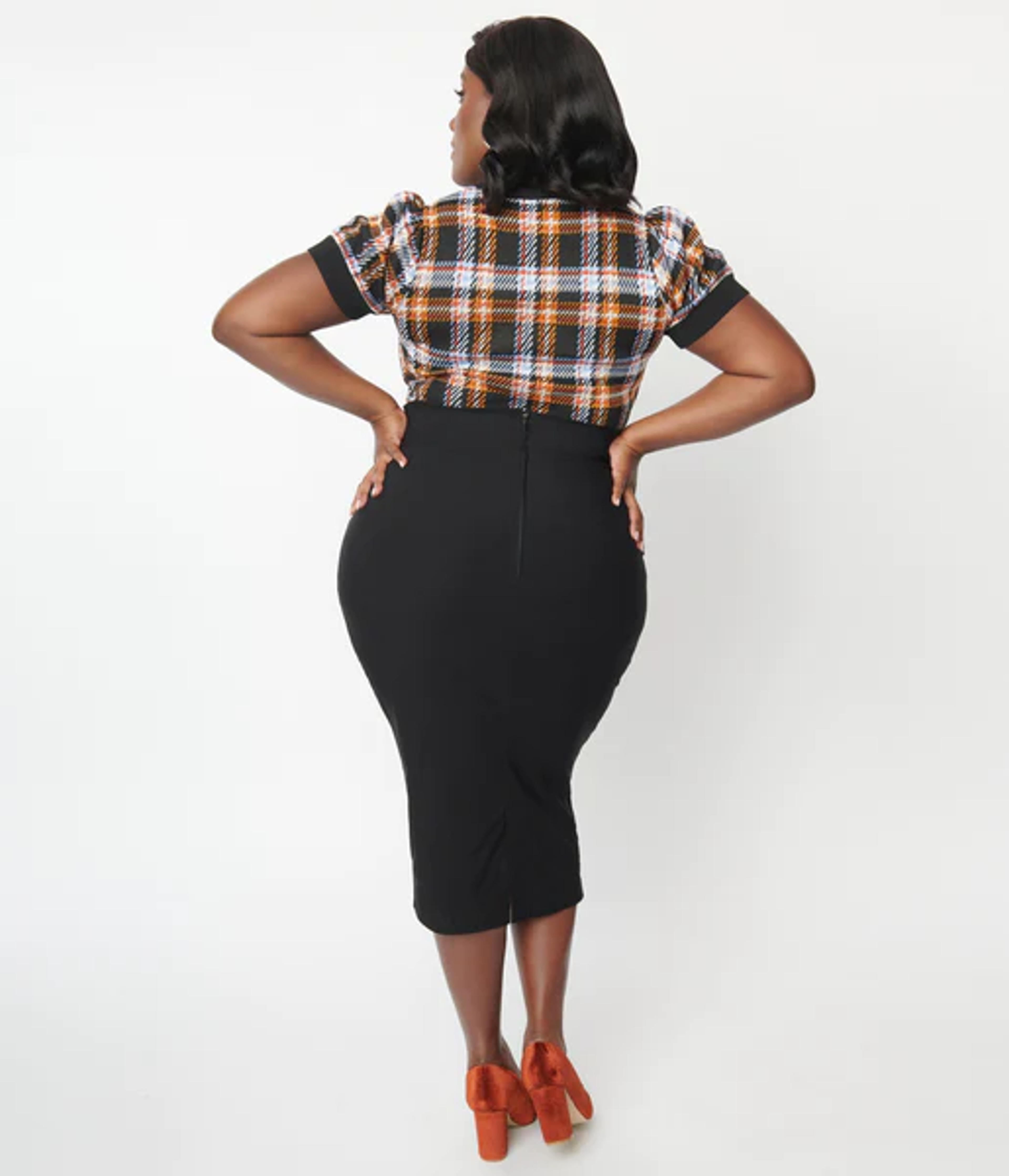 Unique Vintage Plus Size Black High Waist Wiggle Skirt