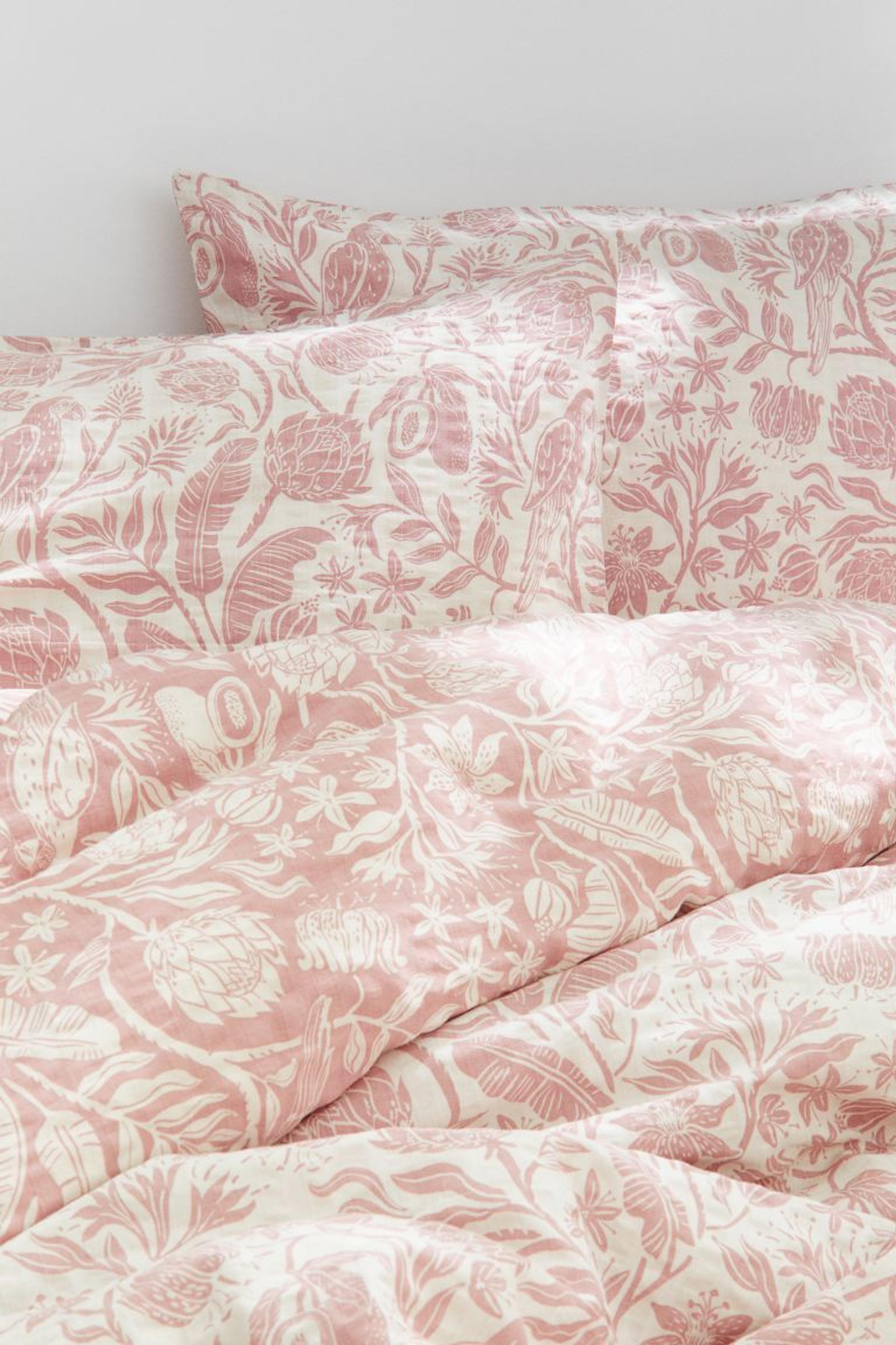 Patterned King/Queen Duvet Cover Set - Dusty rose/floral - Home All | H&M US