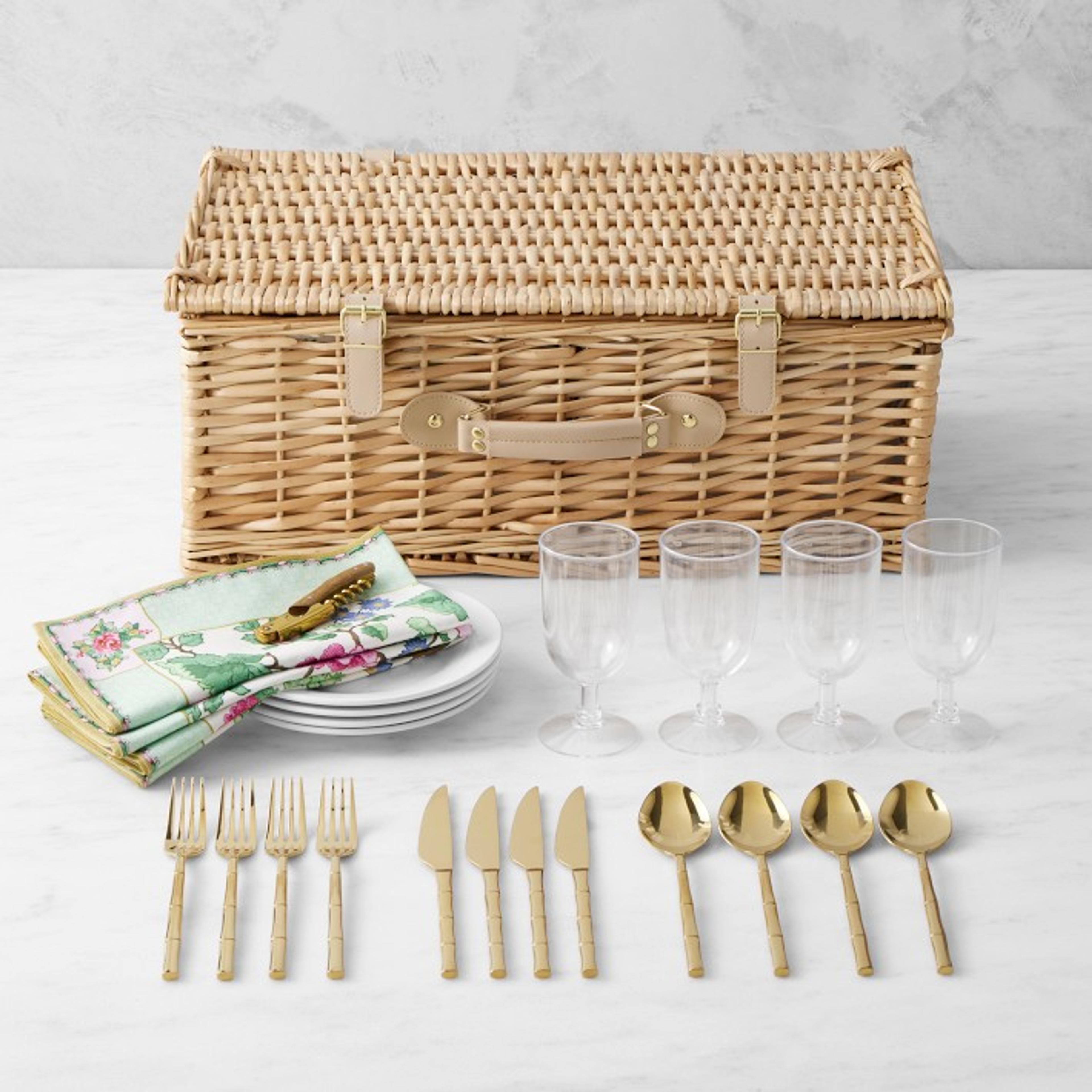 Williams Sonoma Famille Rose Picnic Basket