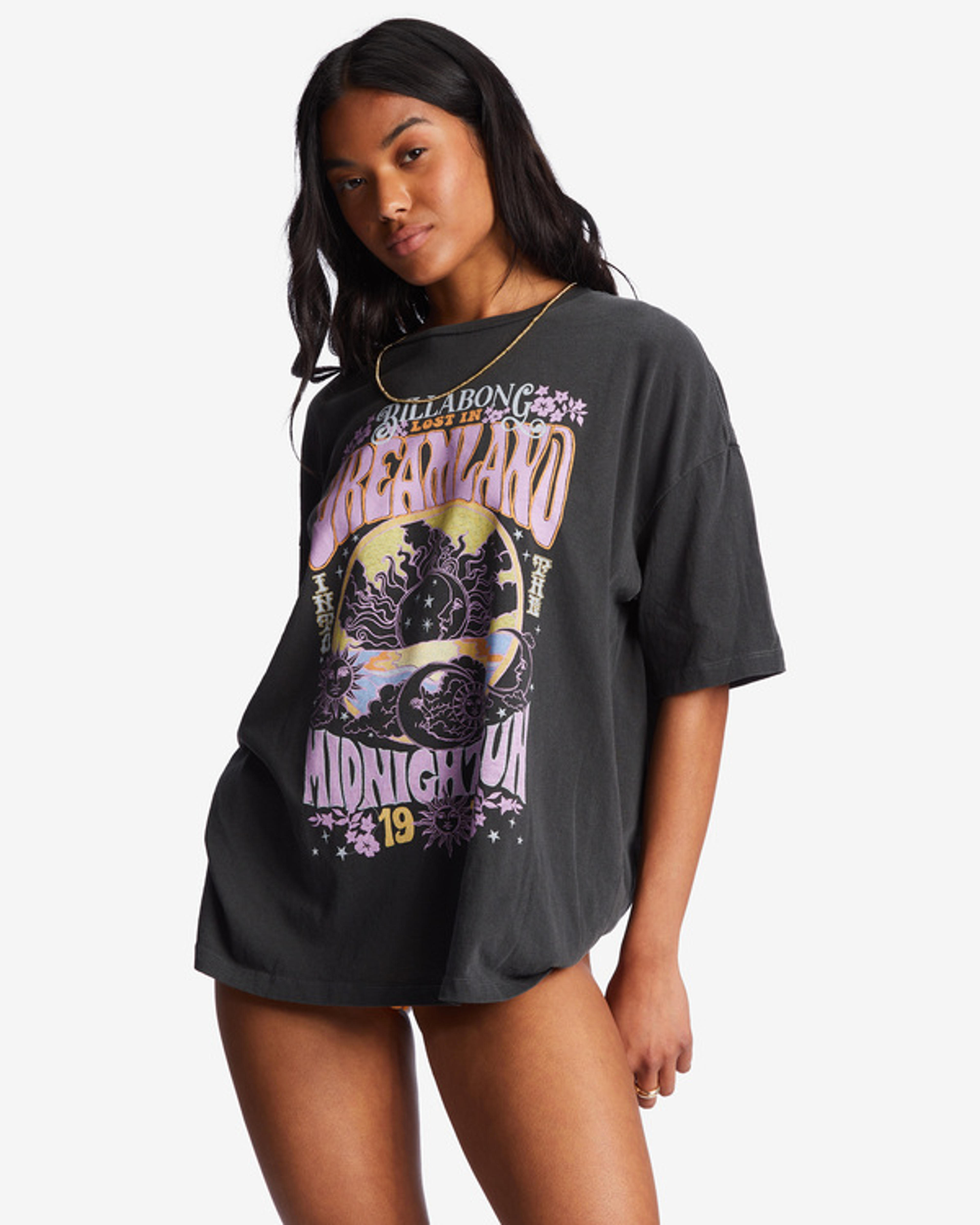 Dreamland Oversized T-Shirt