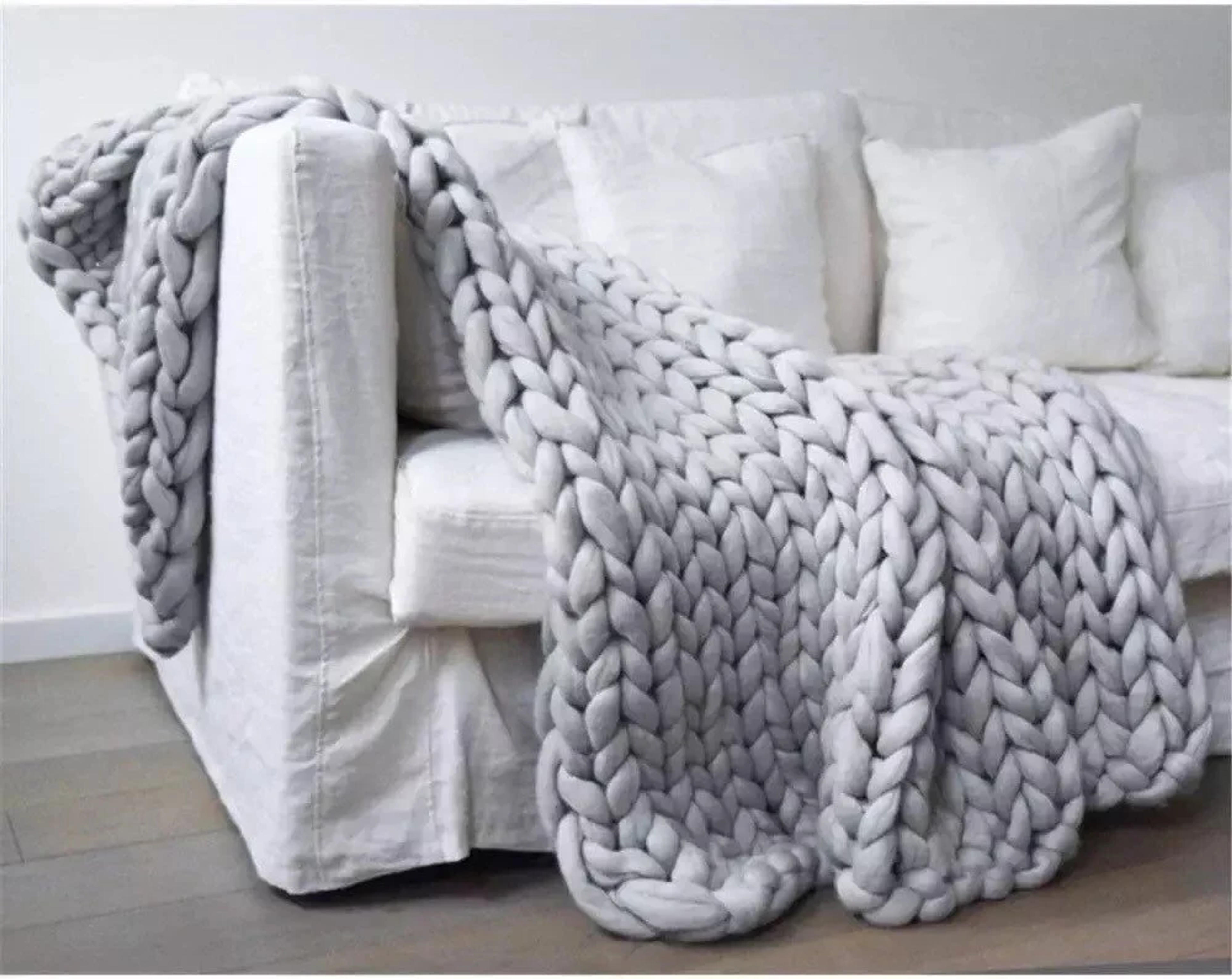 100% Merino Wool 80x80inch Sized Solid Knitted Chunky Throw Blanket