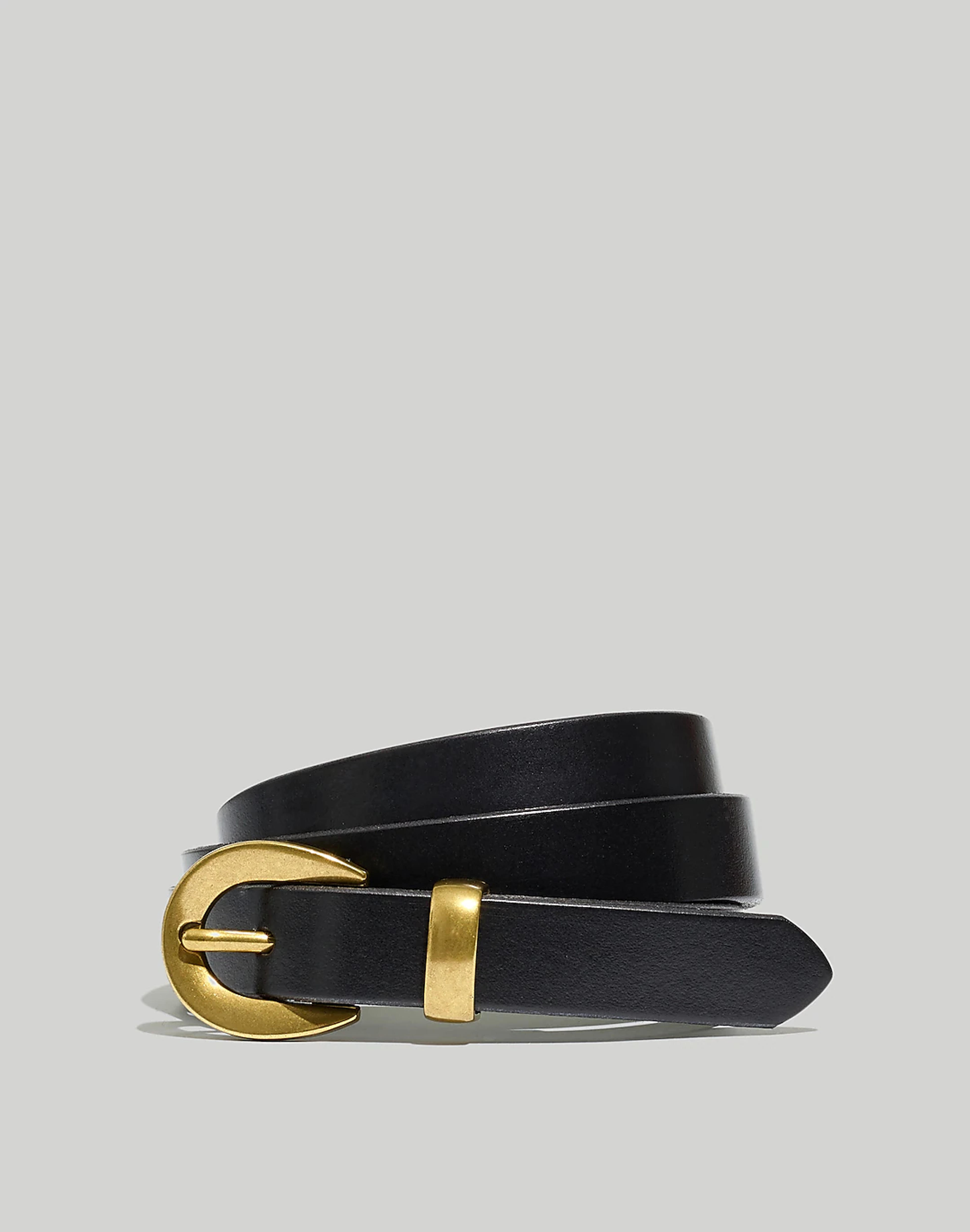 Chunky Buckle Skinny Leather Belt