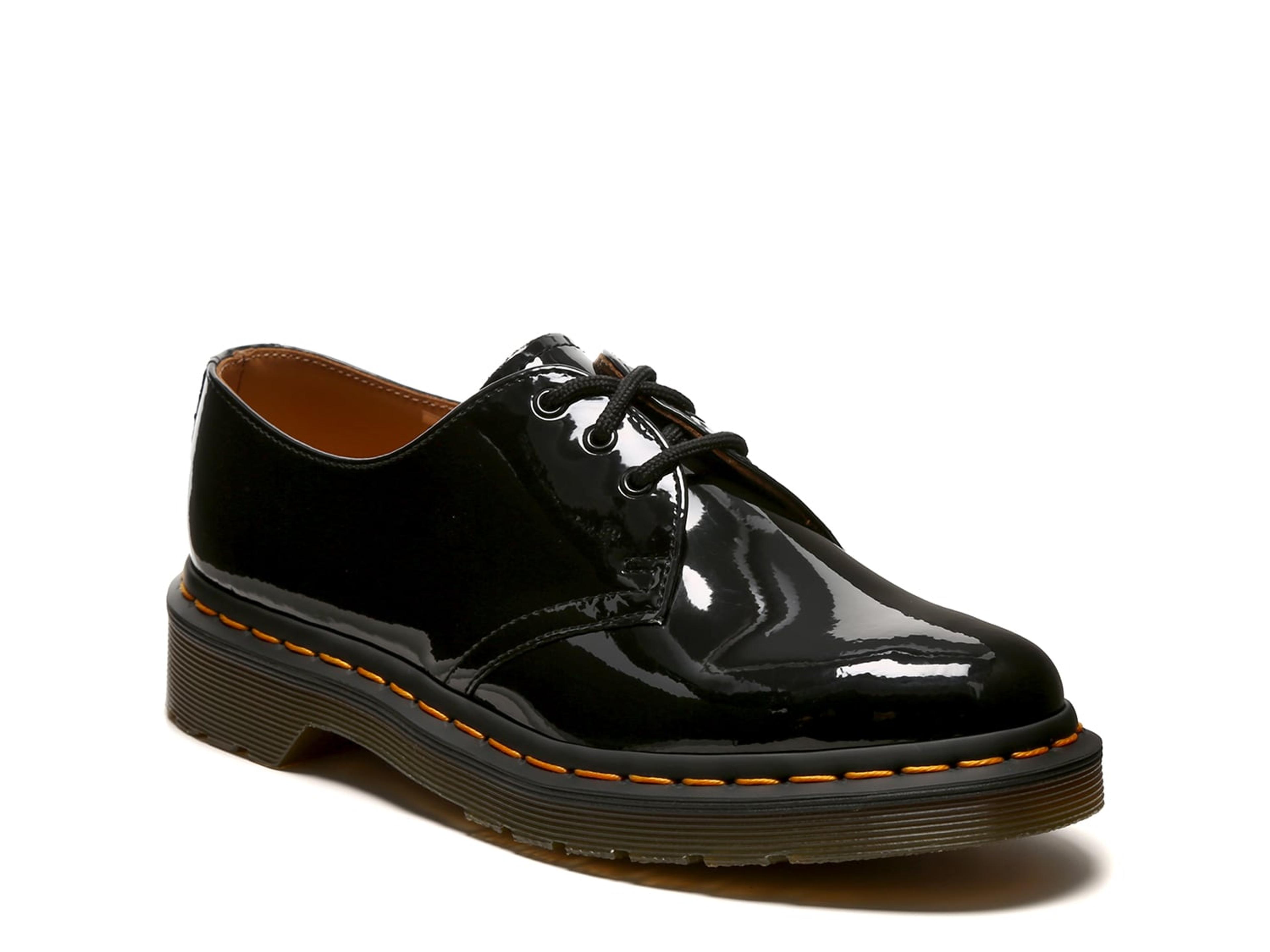 Dr. Martens 1461 Classic Oxford - Women's - Free Shipping | DSW