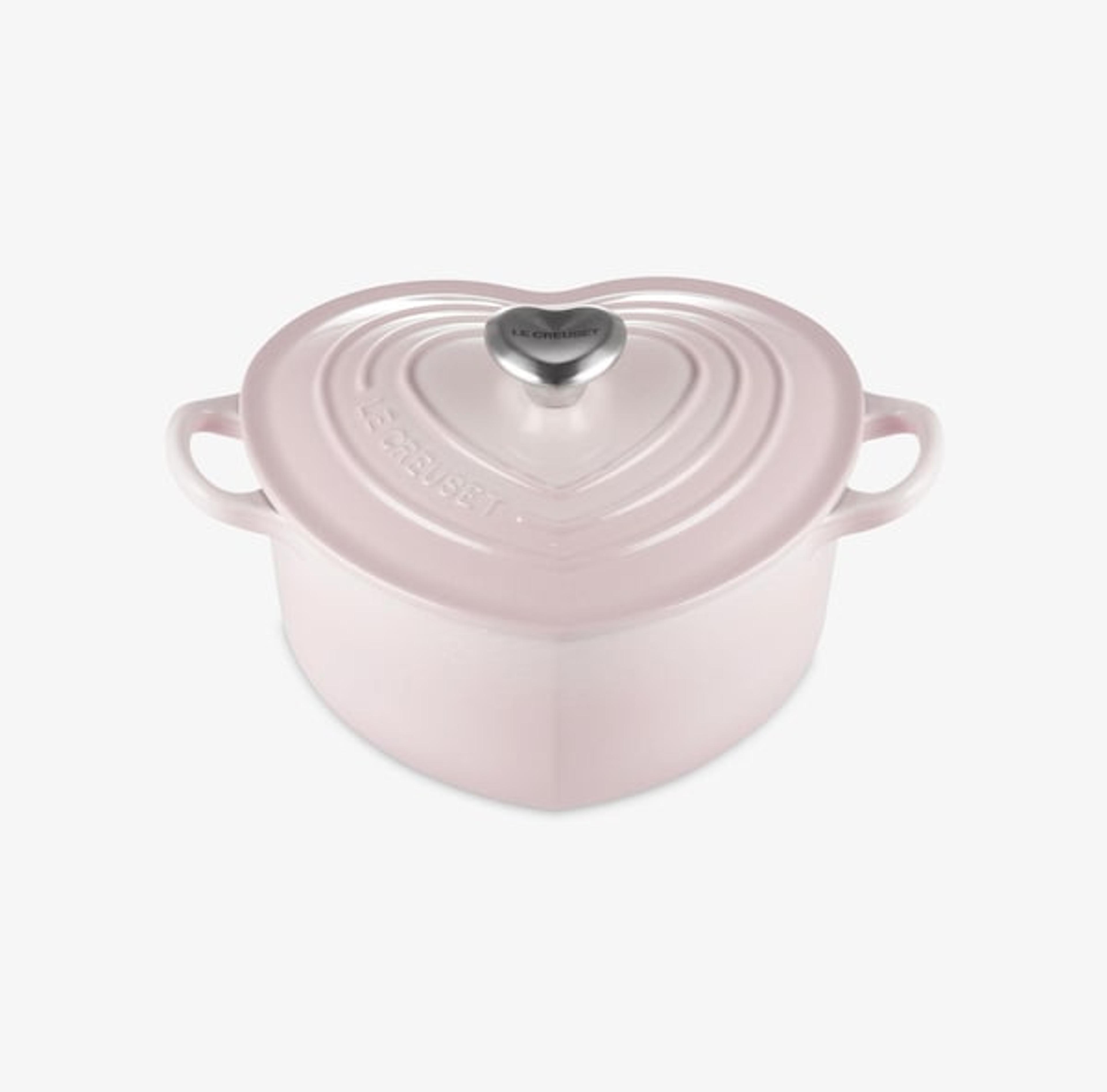 Le Creuset Herzbräter mit Herzknopf Shell Pink (Emailliert, Gusseisen emailliert, Kochtopf, Bräter/Schmortopf)