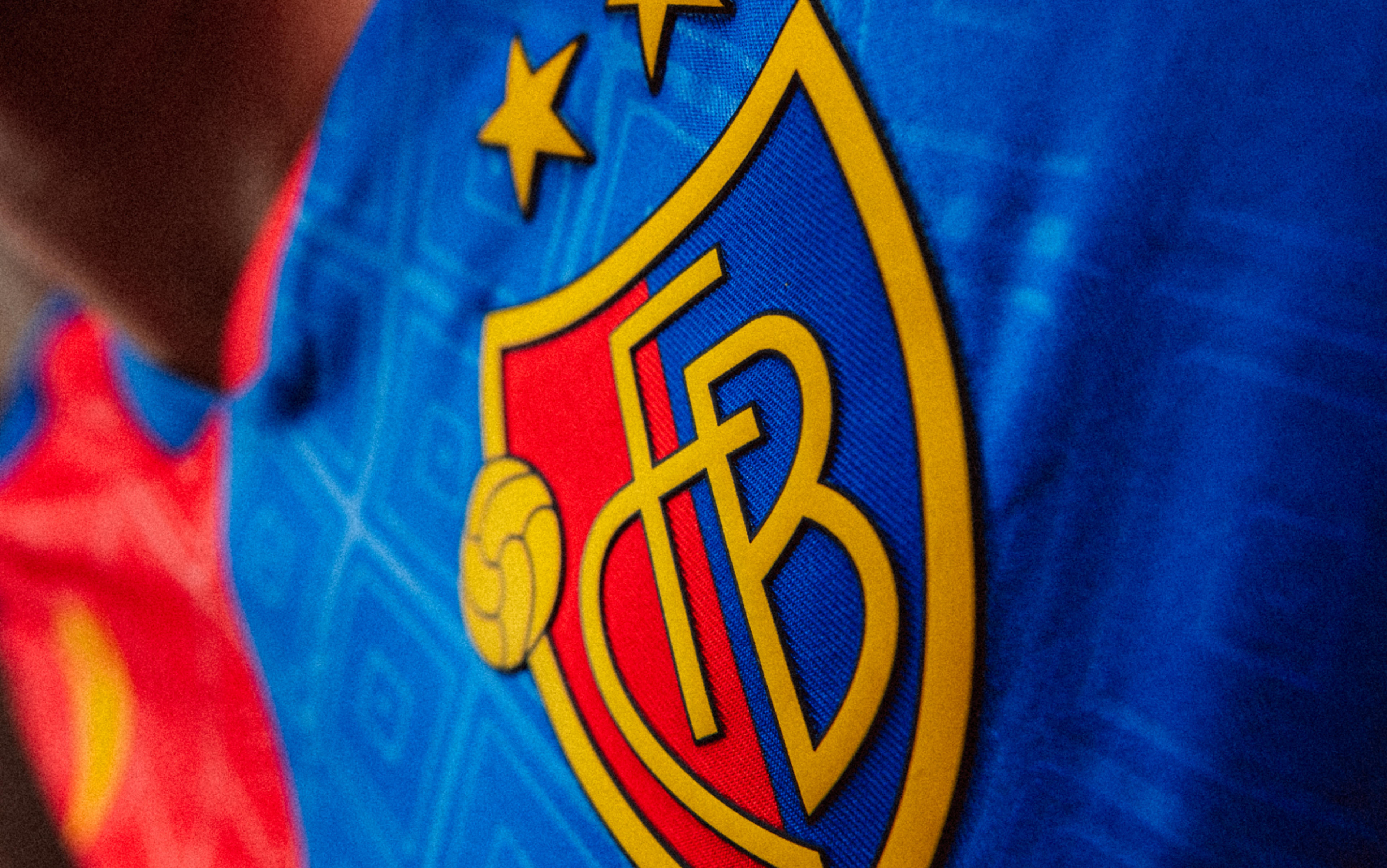 Offizieller Fanshop FC Basel 1893 | Trikots + Merchandising, alles für den FCB-Fan | #mirsinbasel