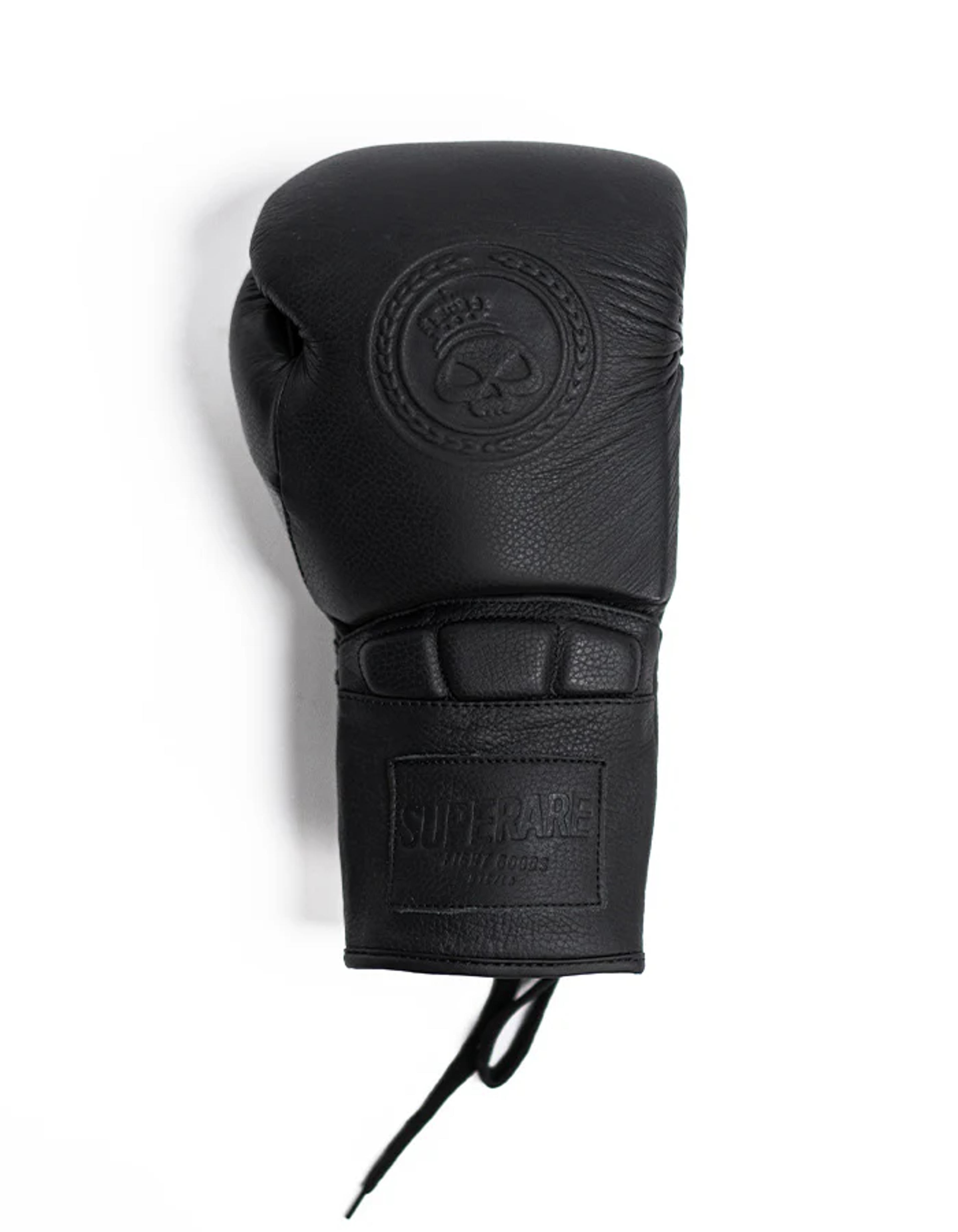 Superare One Series Lace Up Sparring Gloves - Black | Superare Fight Shop