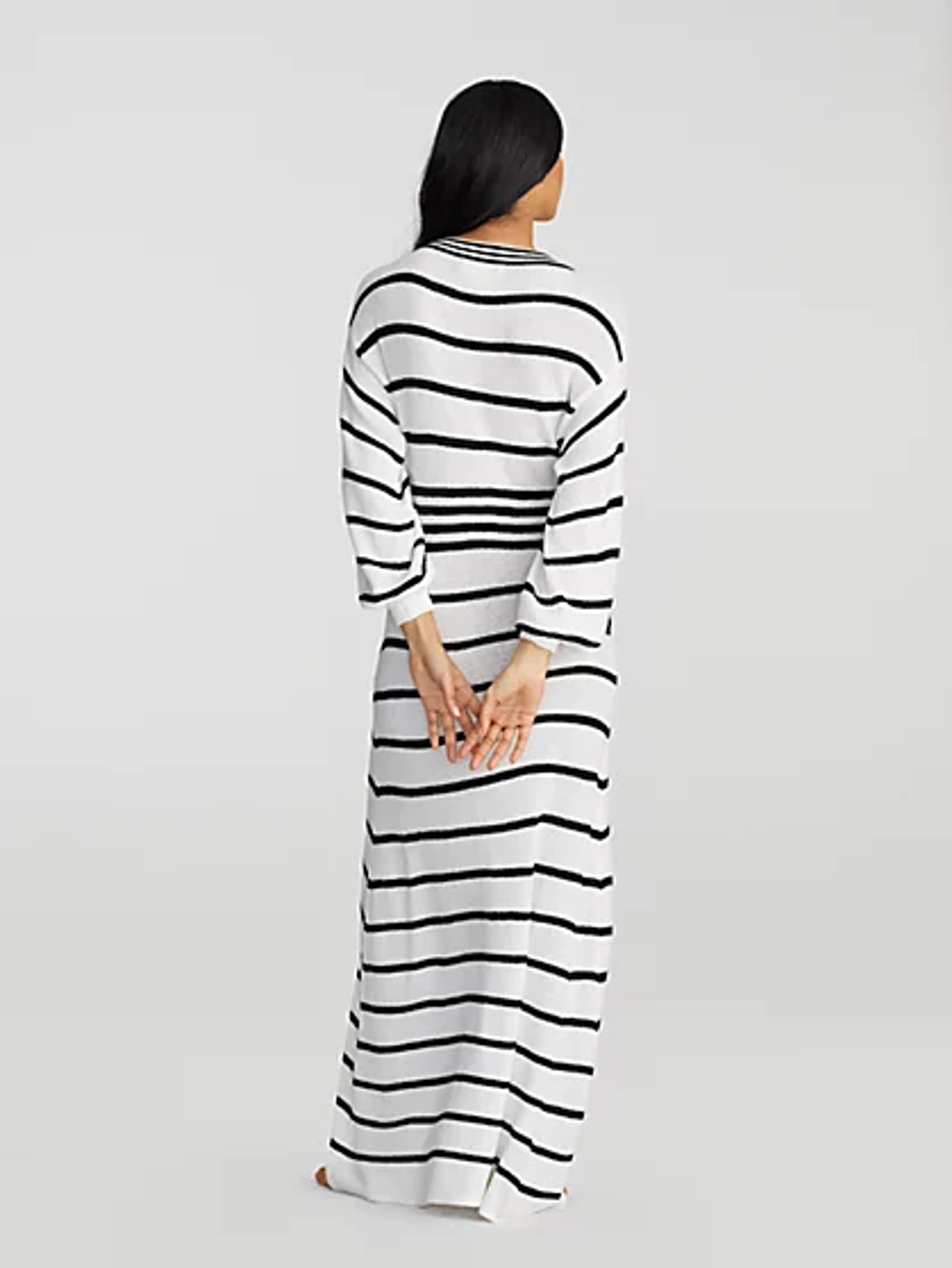 Laela Striped V-Neck Dress - Gabrielle Union Collection | New York & Company