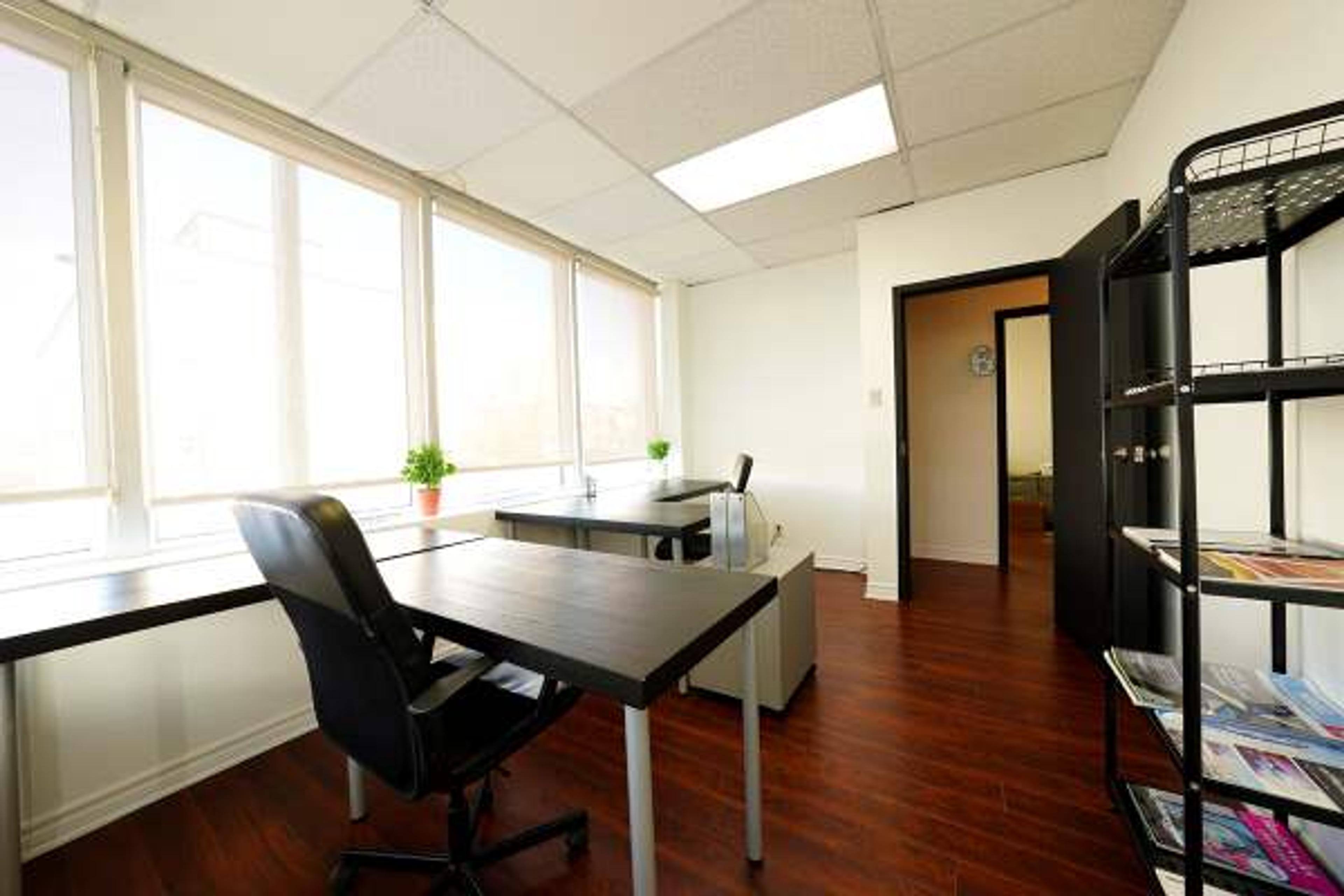 Co-Working Space Montreal - Office Rental - XenoSpace760