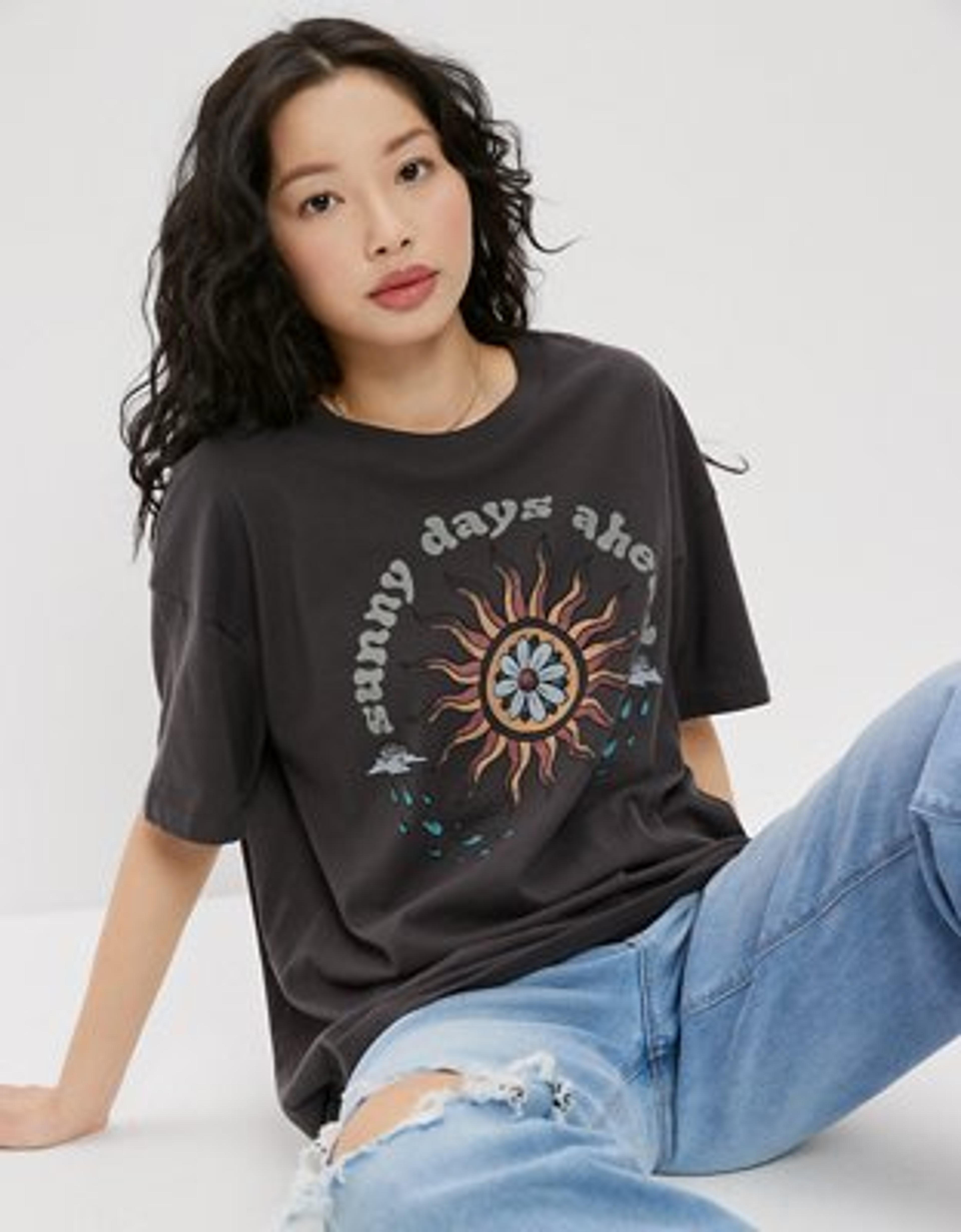 AE Oversized Graphic Tee