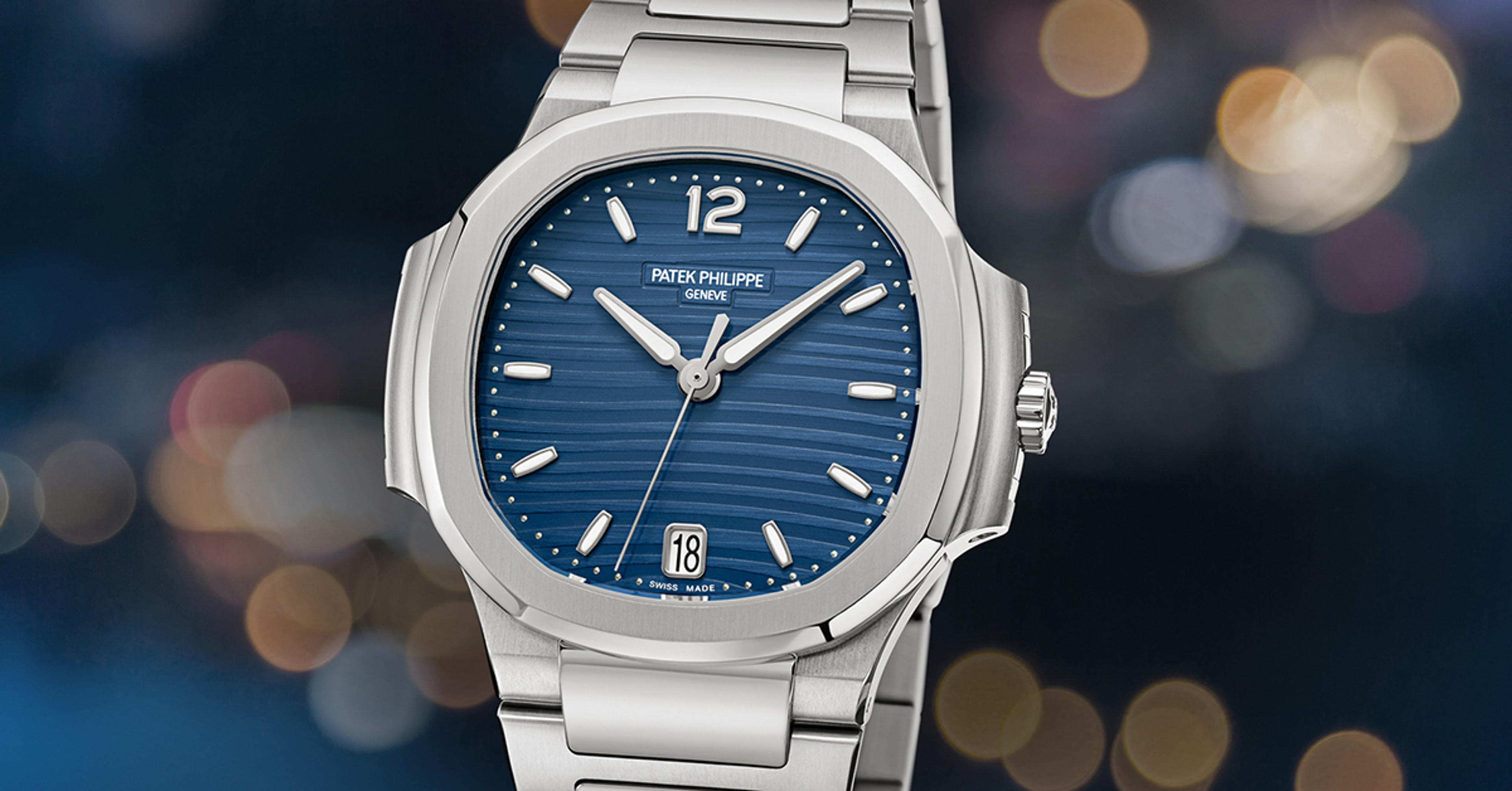 Patek Philippe | Ladies' Nautilus Blue Dial Stainless Steel 7118/1A-001