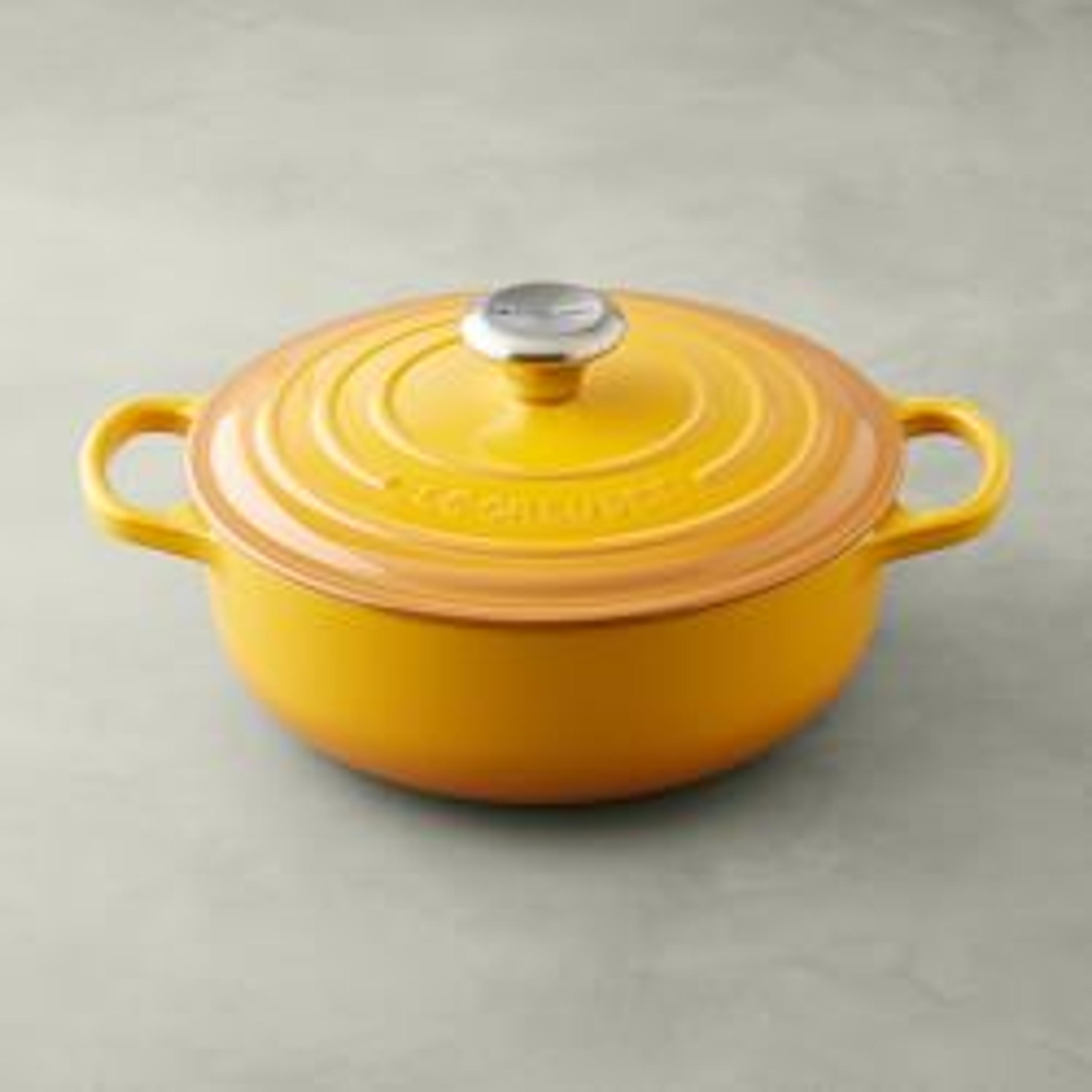 Le Creuset Signature Enameled Cast Iron Essential Oven, 3 1/2-Qt., Nectar