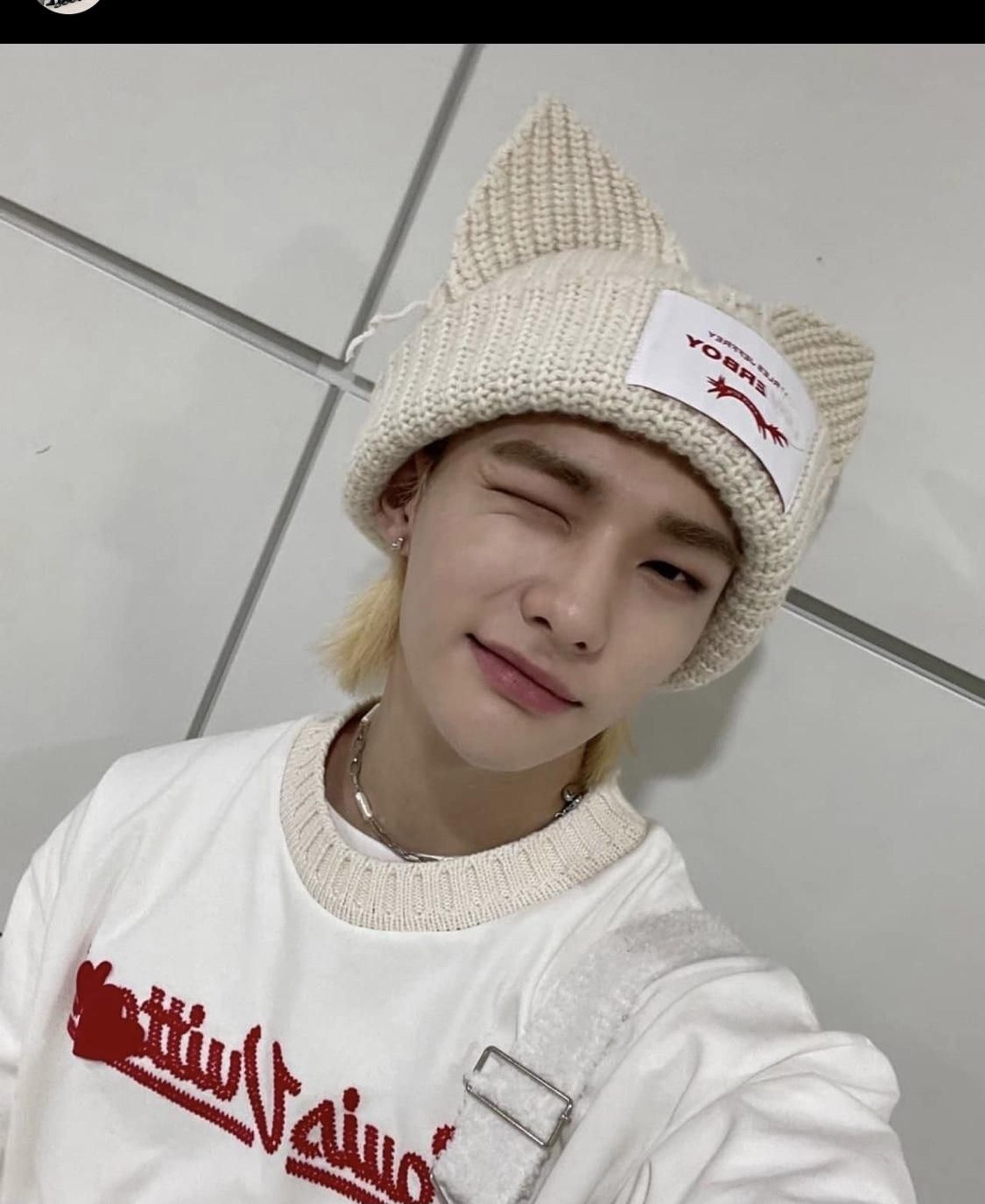 Hyunjin beanie