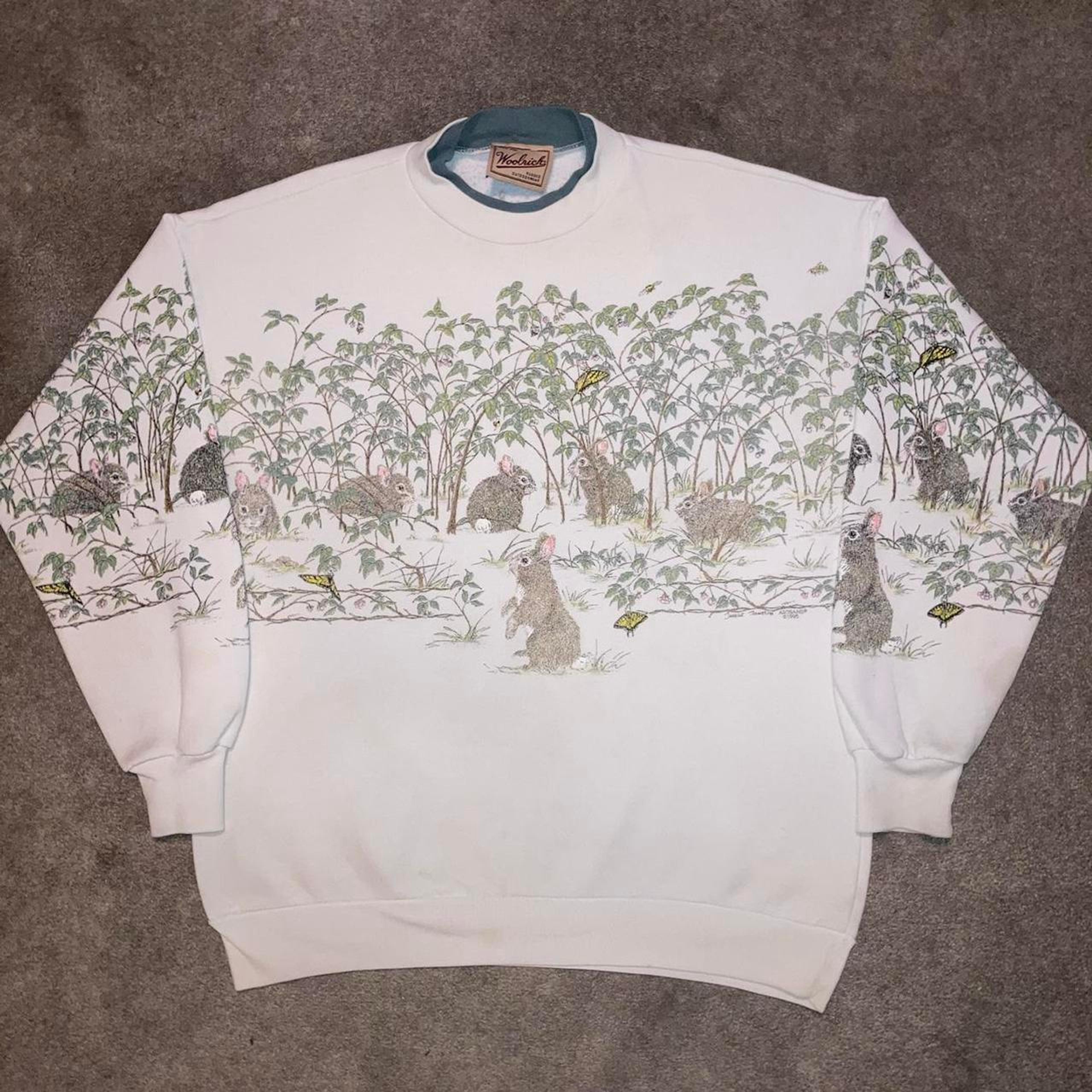 1995 Woolrich AOP Bunny Nature crewneck. 🐰size large... - Depop