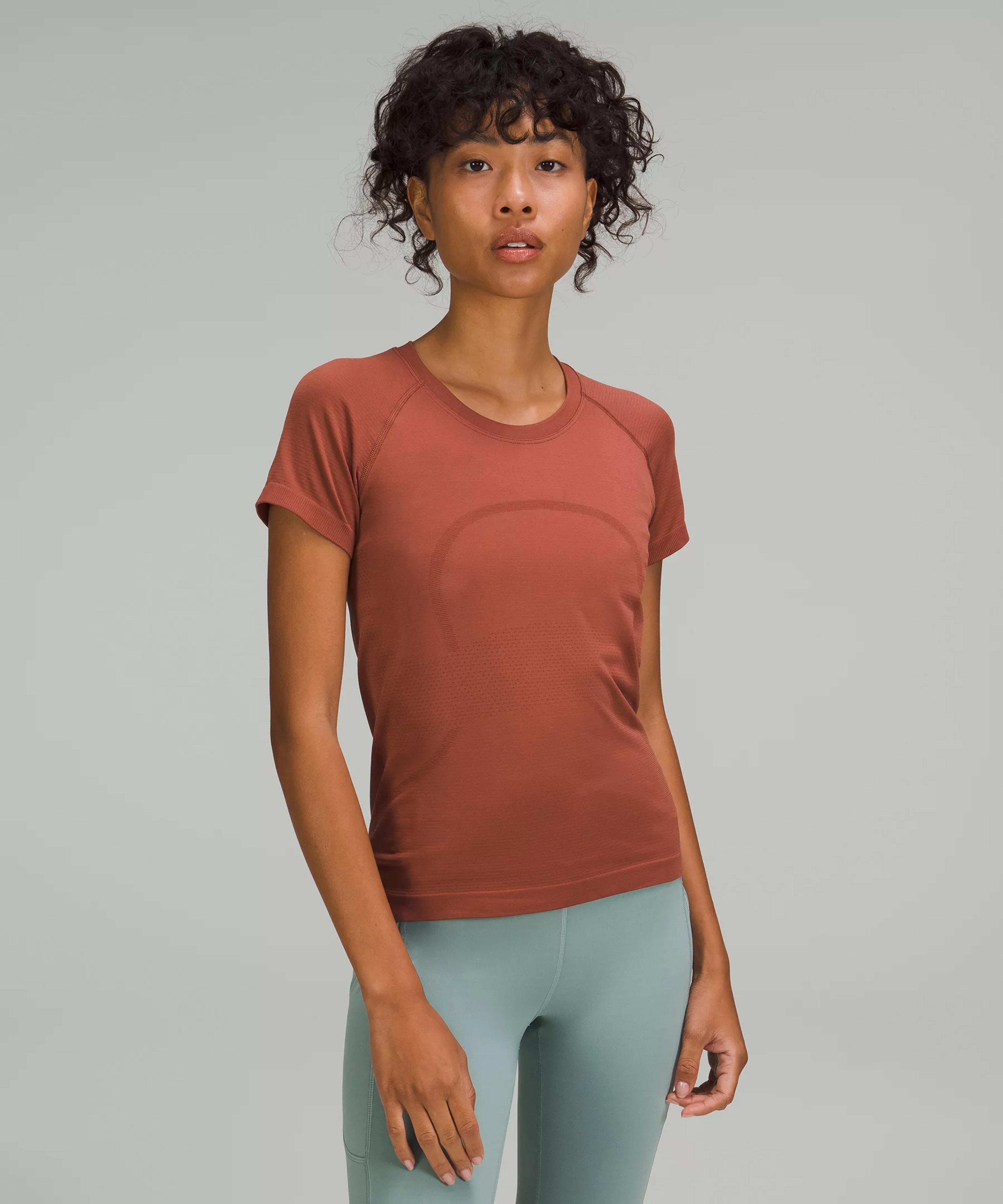 Swiftly Tech Short Sleeve Shirt 2.0 *Race Length Online Only | Women's Short Sleeve Shirts & Tee's | lululemon