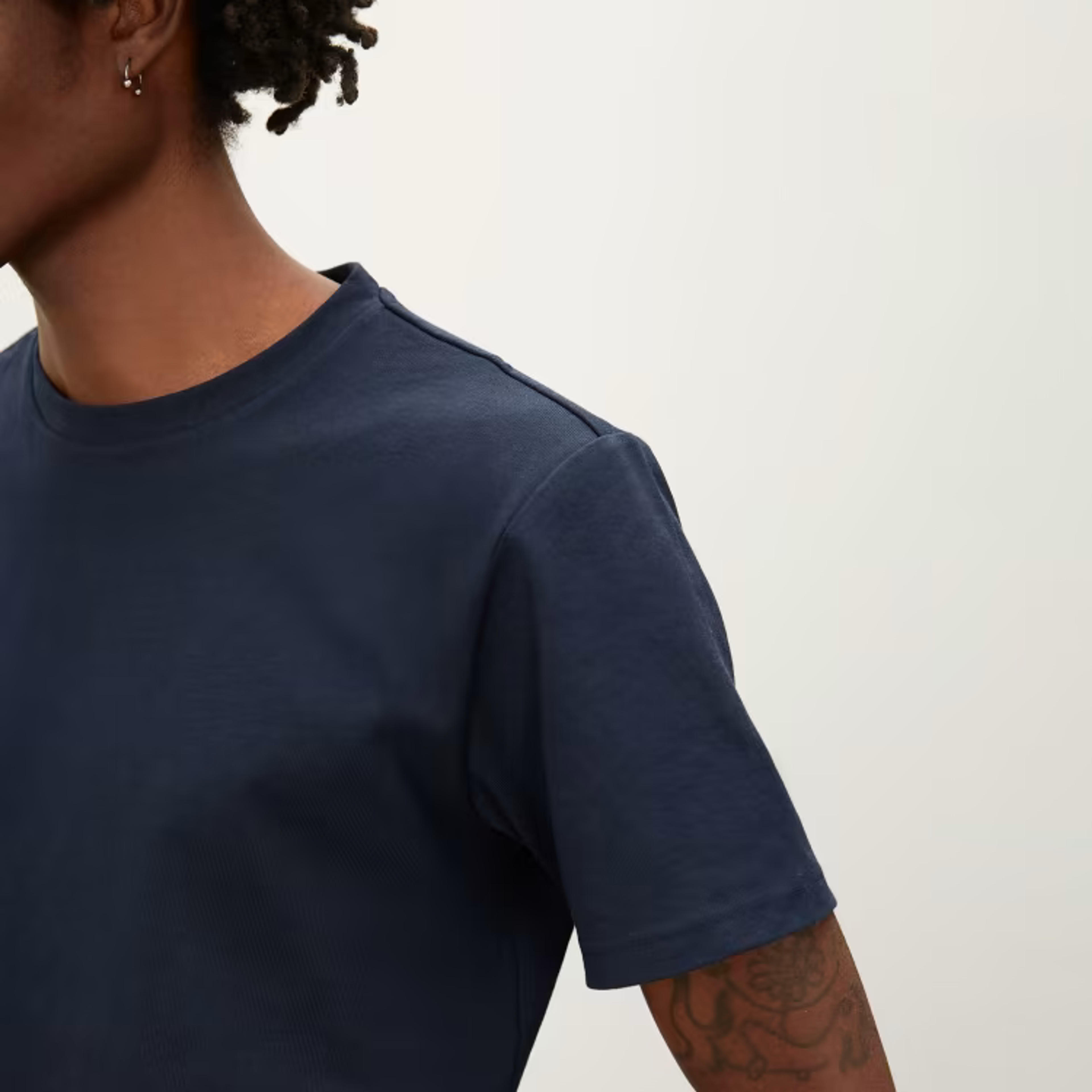 The Premium-Weight Crew | Uniform Navy – Everlane