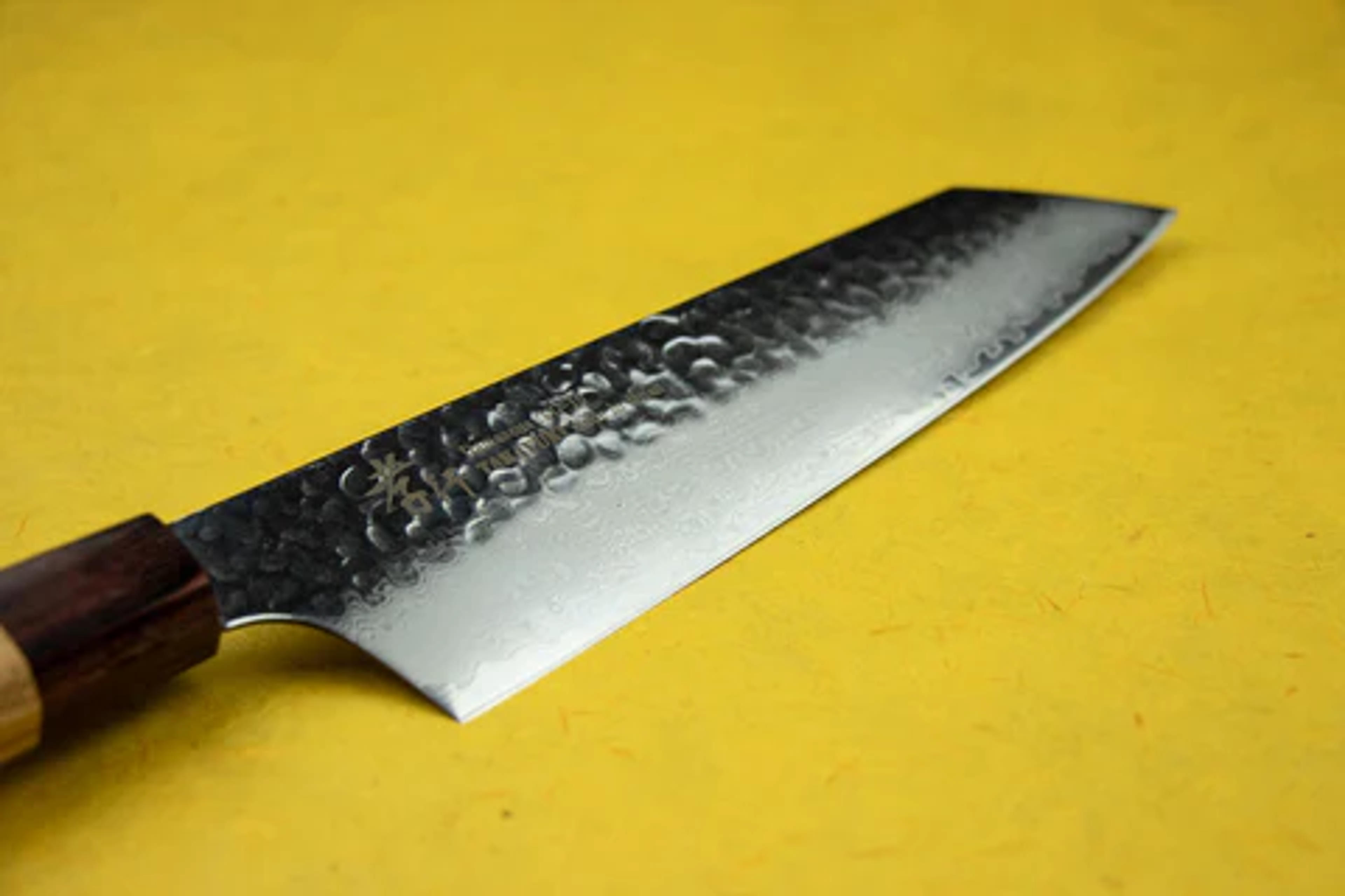 Sakai Takayuki VG10 33 Layer Damascus Kengata Santoku 160mm - Knifewear - Handcrafted Japanese Kitchen Knives