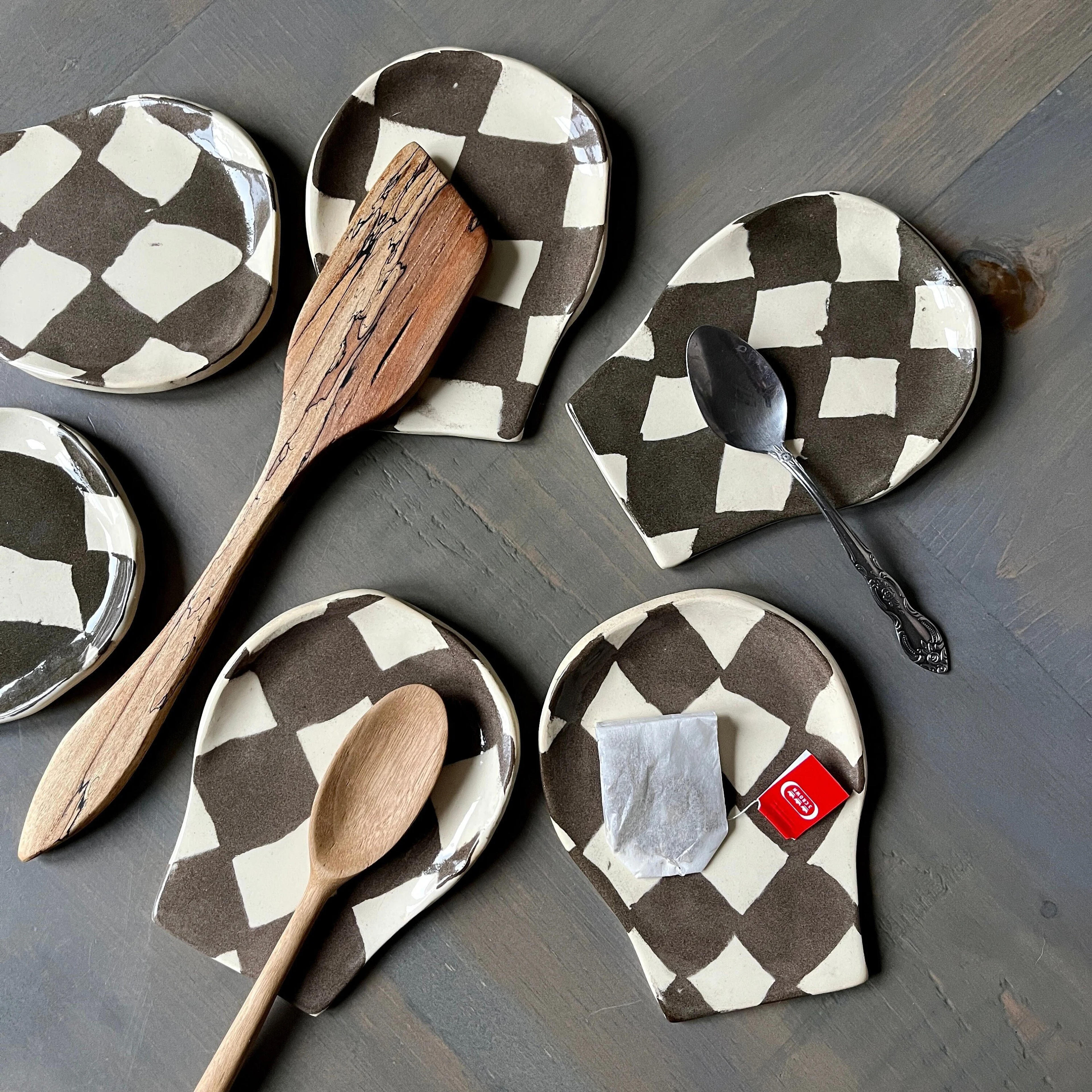 Checkered Spoon Rest Organic Shape Ceramic Spoon Rest Black & White Checkered Geometric Pattern Utensil Holder Modern Kitchen Decor - Etsy