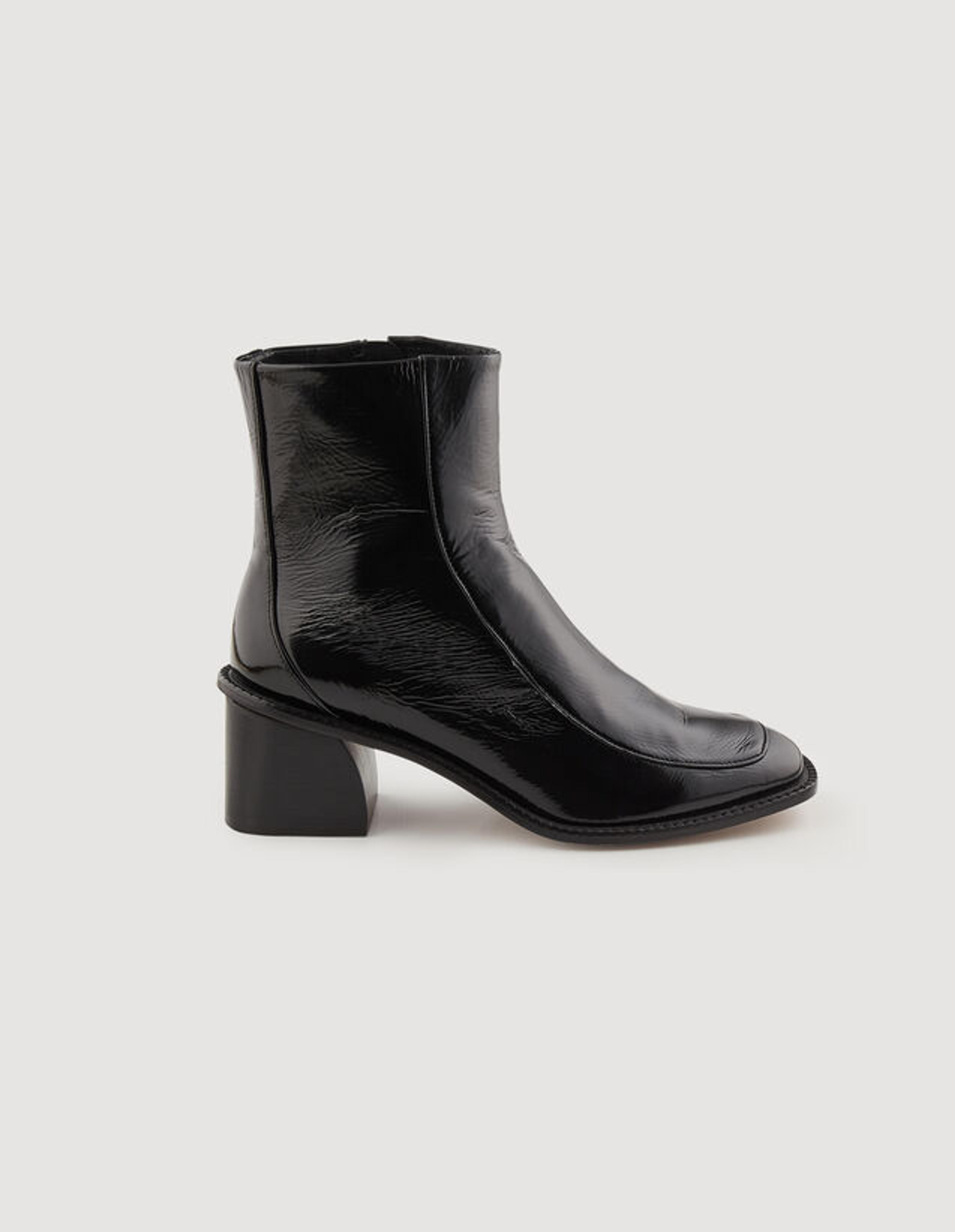 Patent leather boots with heel