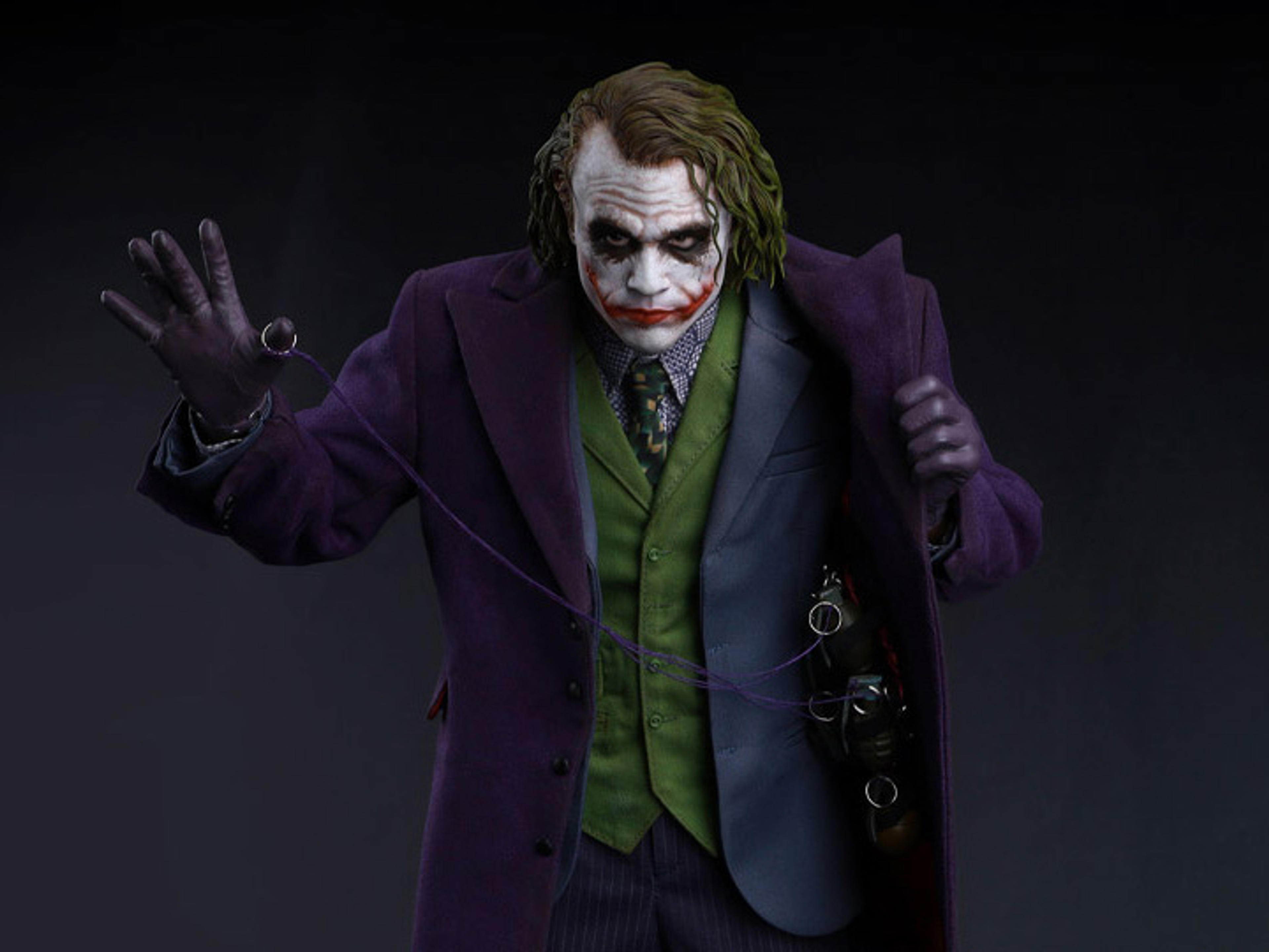 The Dark Knight The Joker 1/4 Scale Statue