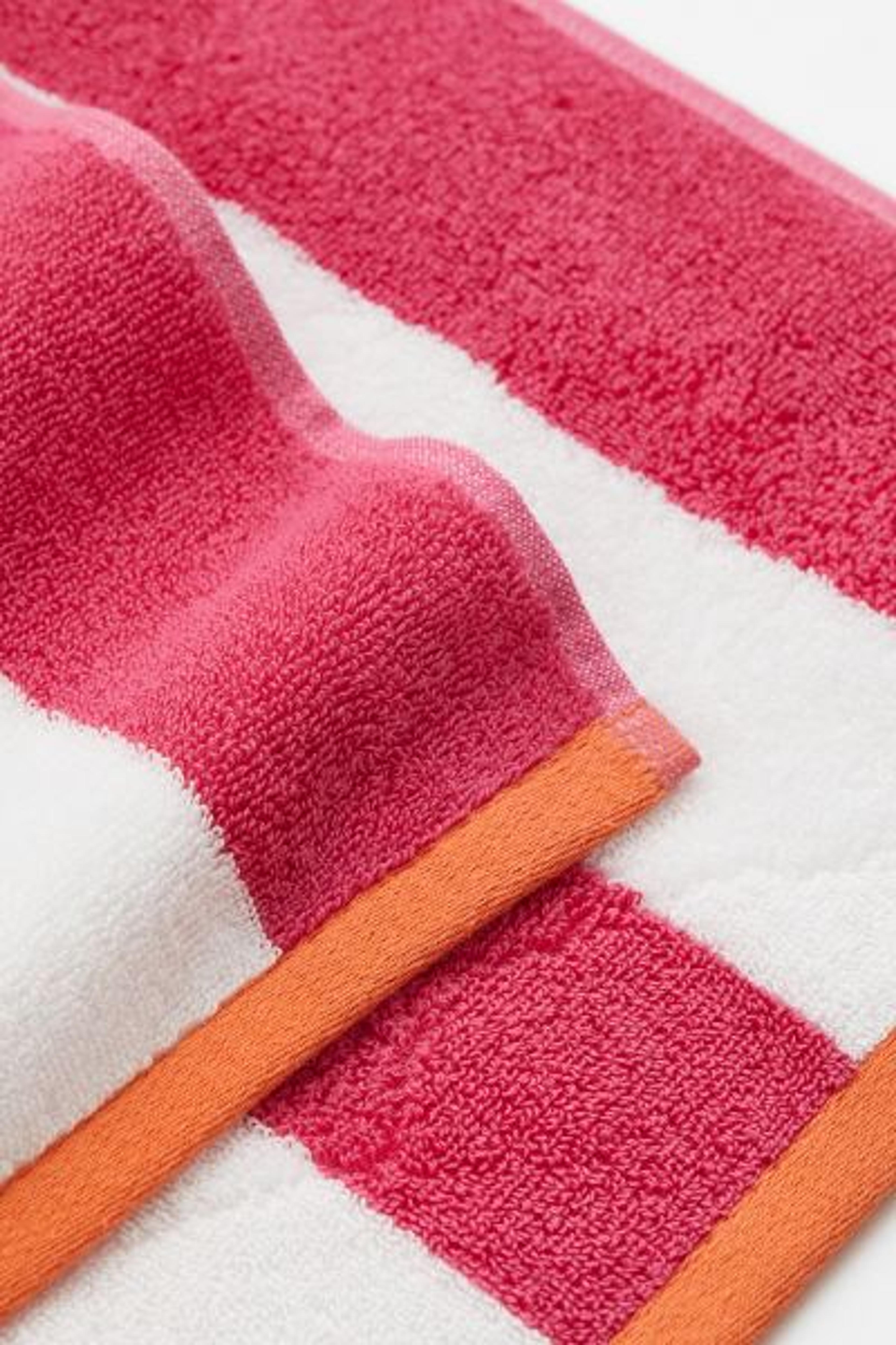 Striped Beach Towel - Pink/white - Home All | H&M US