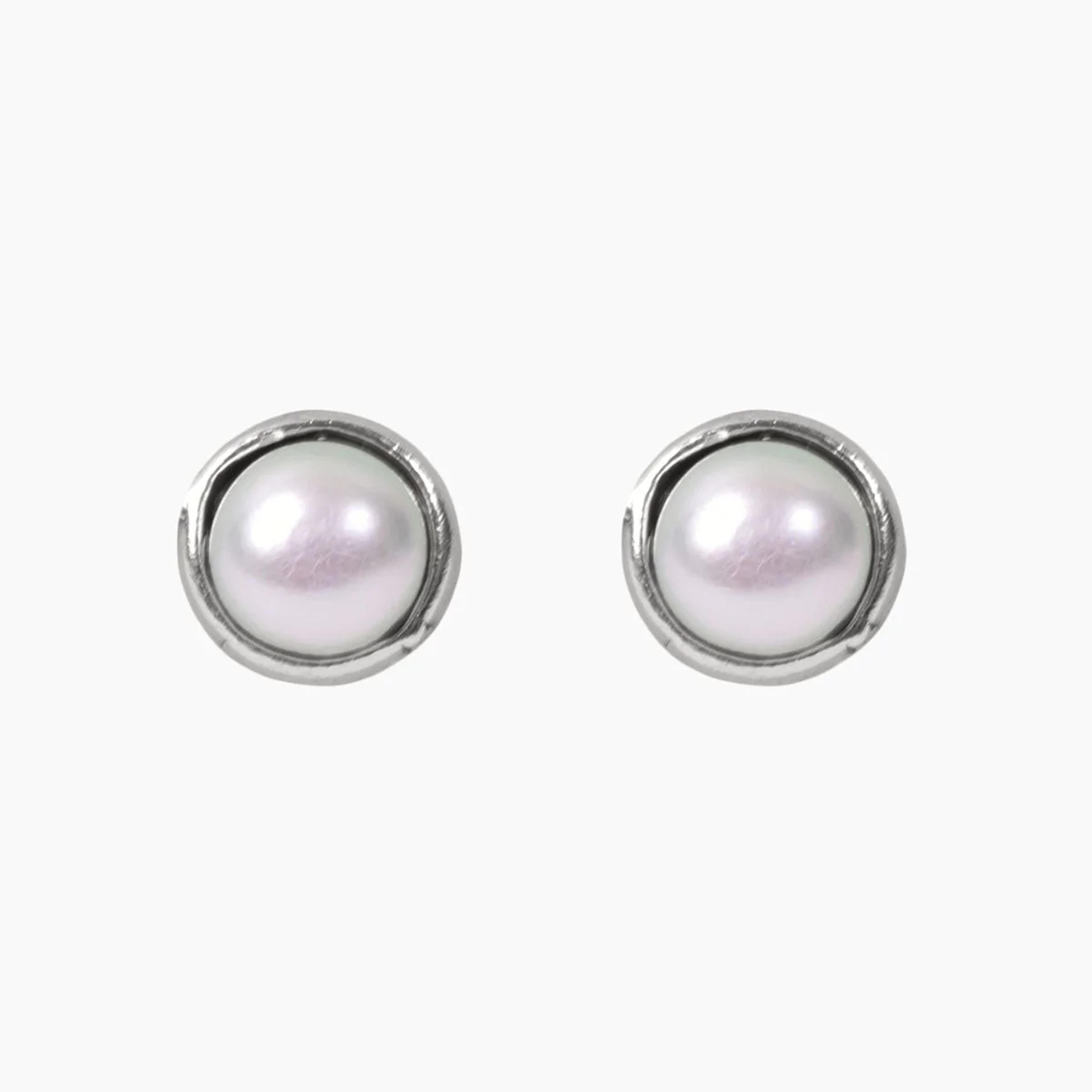 Roma Freshwater Pearl Sterling Silver Stud Earrings - Silver