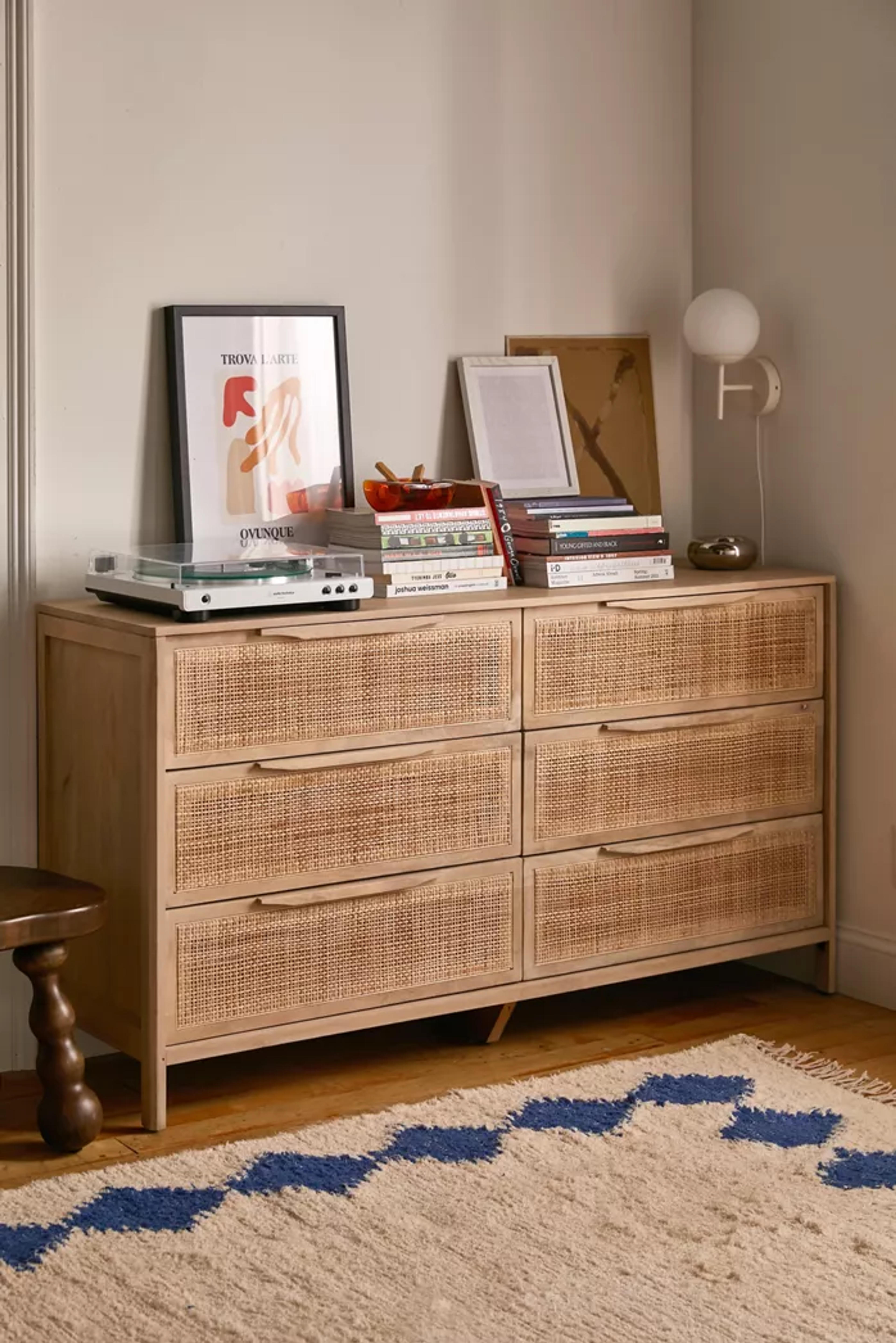 Ivy 6-Drawer Dresser | Urban Outfitters
