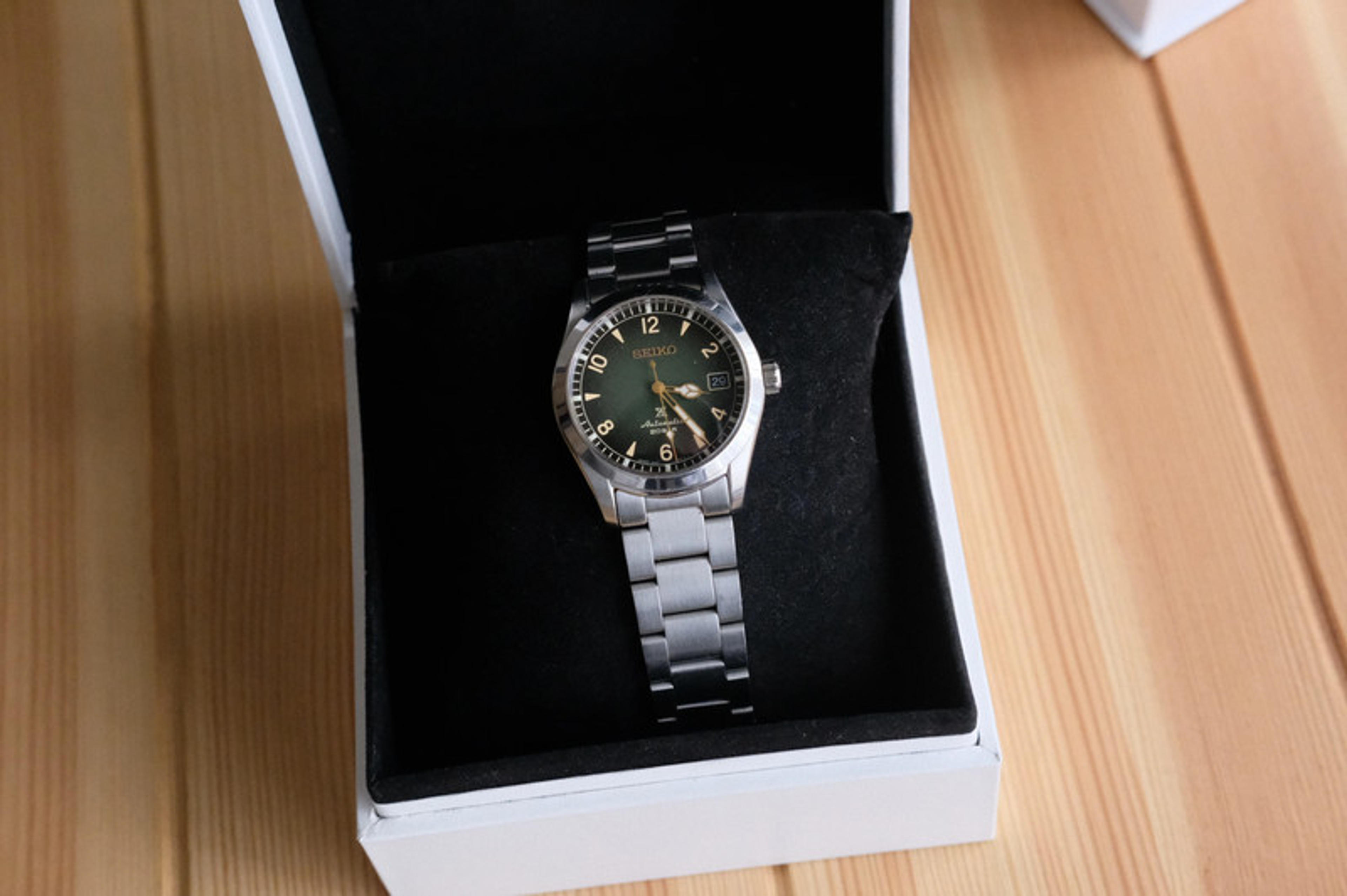 Seiko Alpinist green dial | Vinted