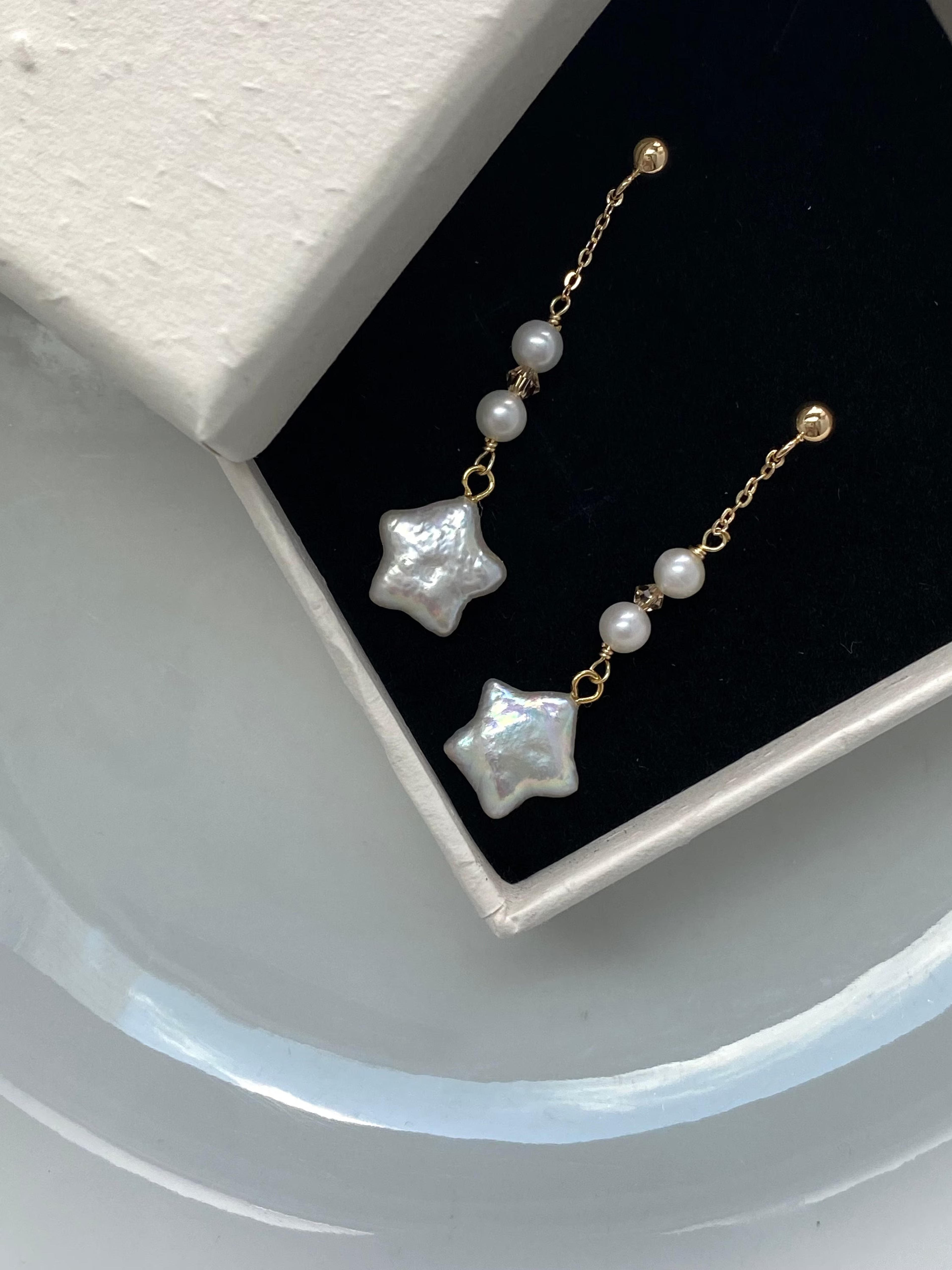 White Pearl Star Dangle Earrings White Fresh Water Pearl Star