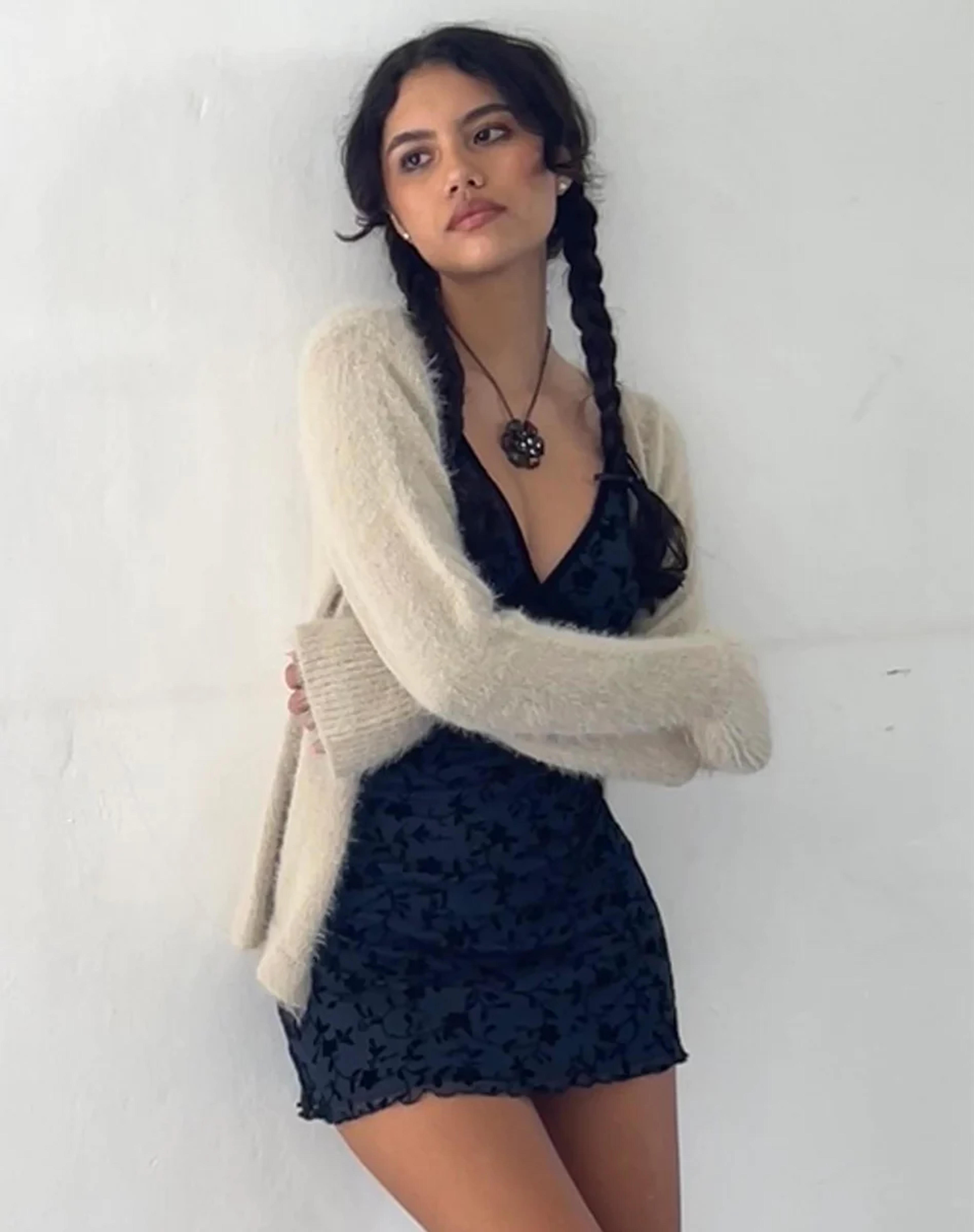 London Fog V Neck Cardigan | Kazka – motelrocks.com