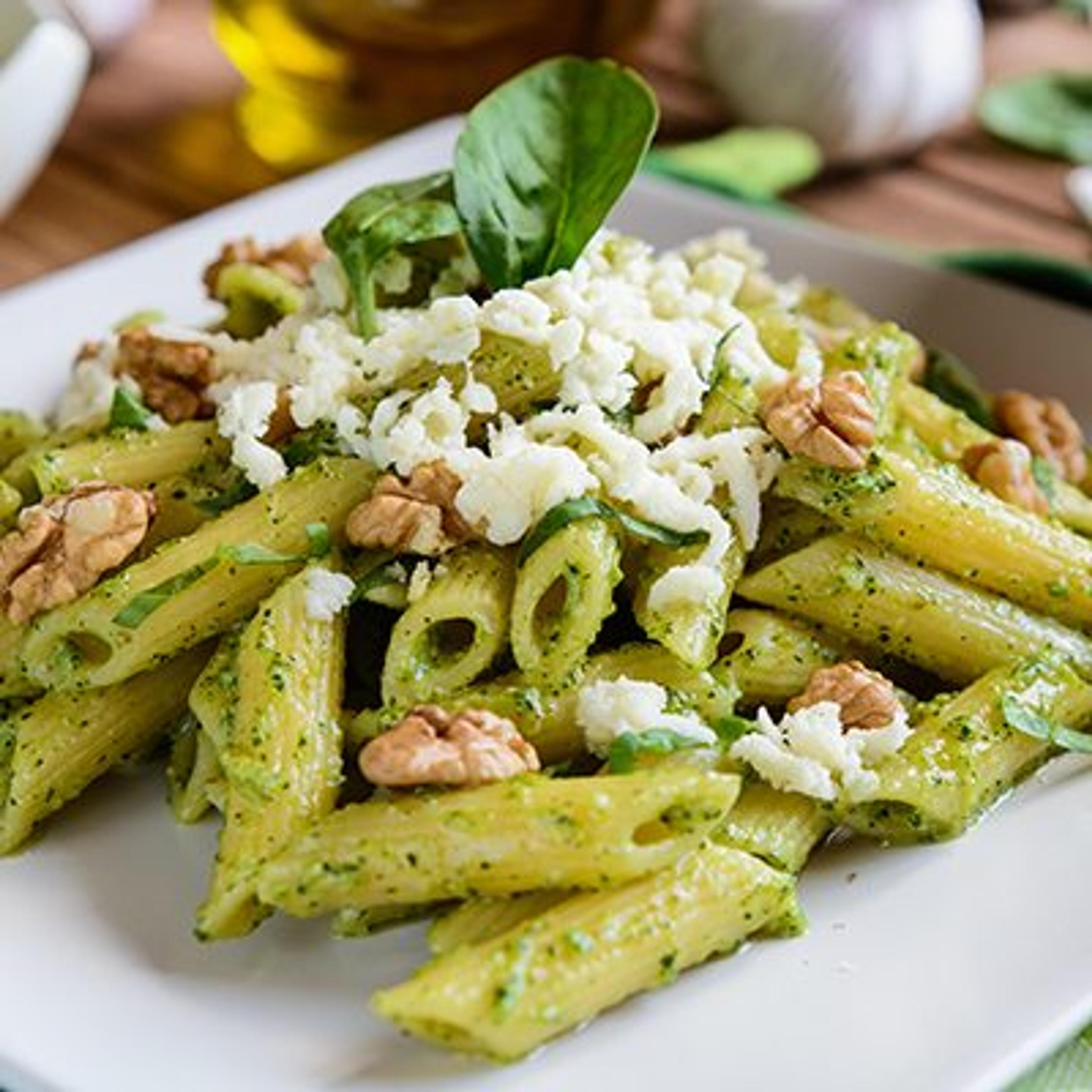 Walnut Pesto Pasta