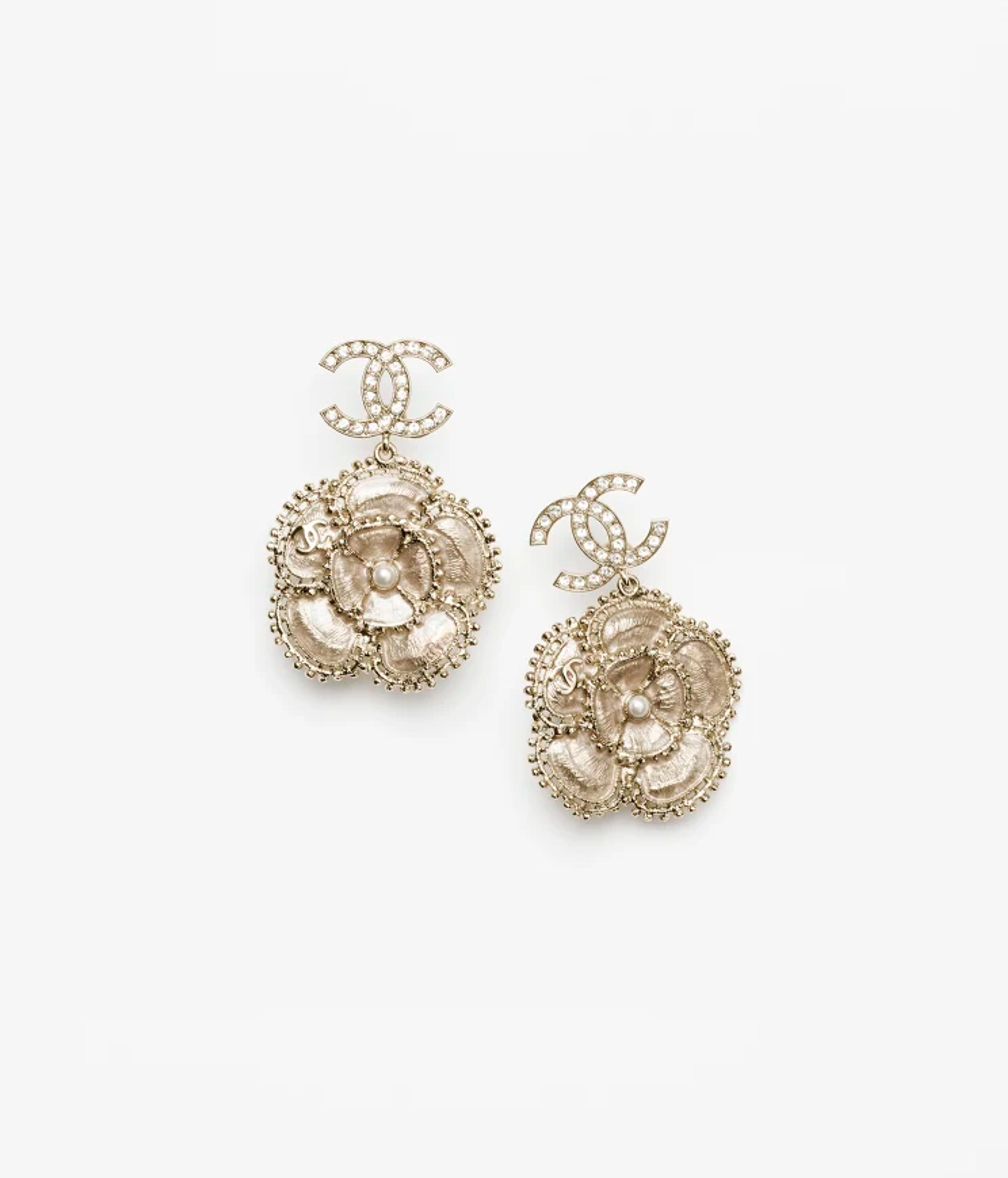 Pendant earrings - Metal, glass pearls & strass, gold, beige, pearly white & crystal — Fashion | CHANEL