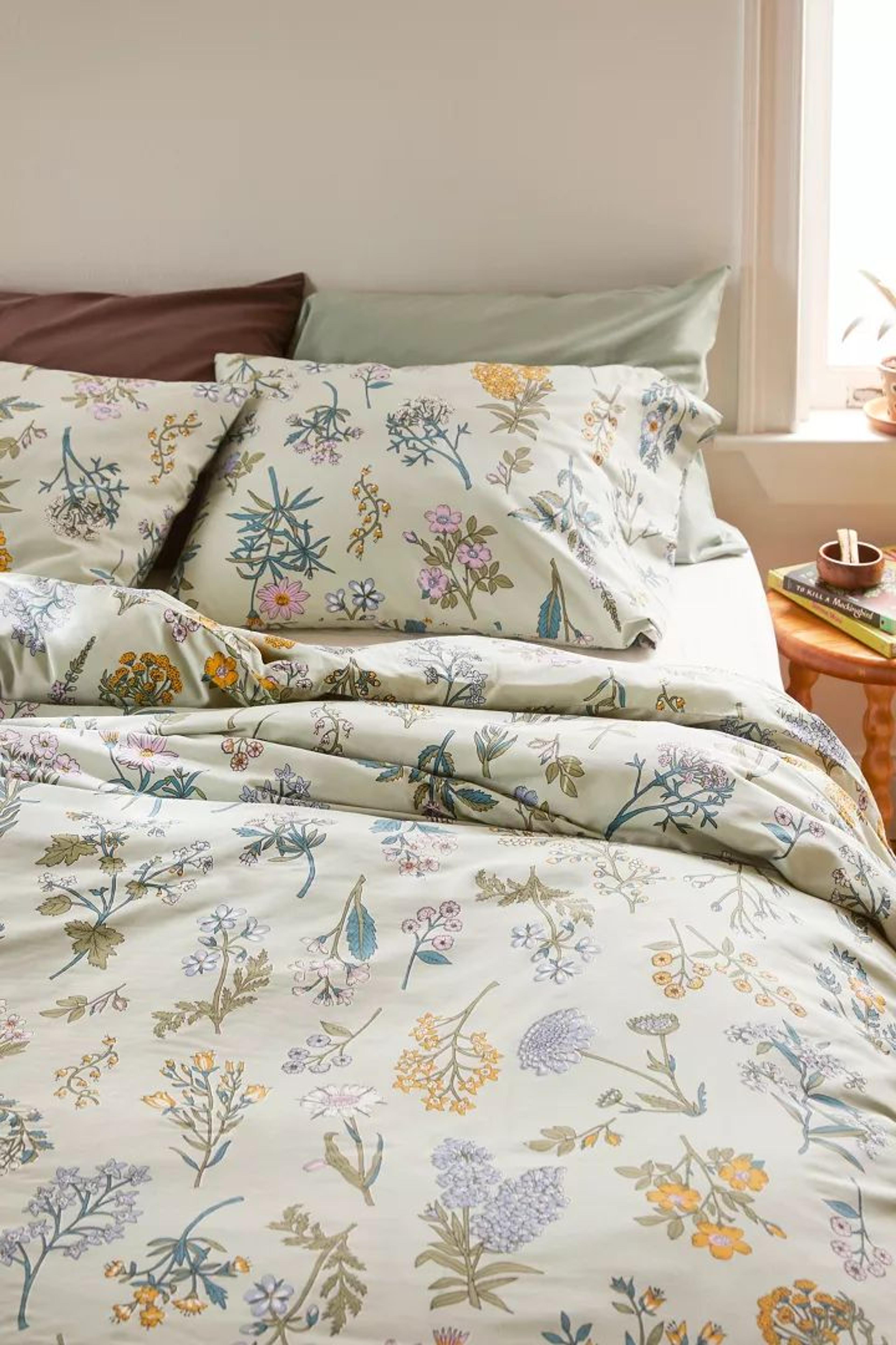 Myla Floral Duvet Set