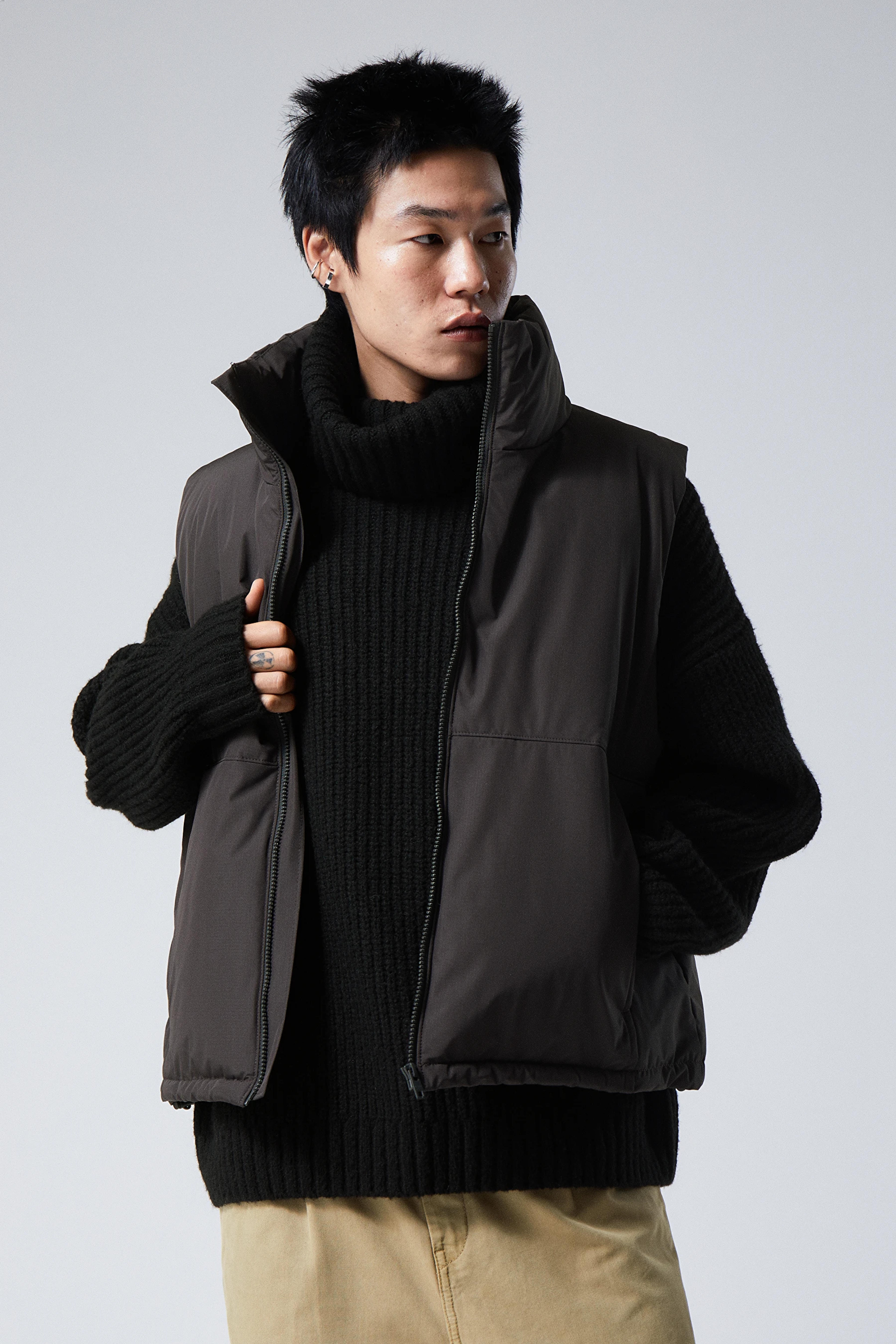 Billy Puffer Vest - Black - Weekday CH