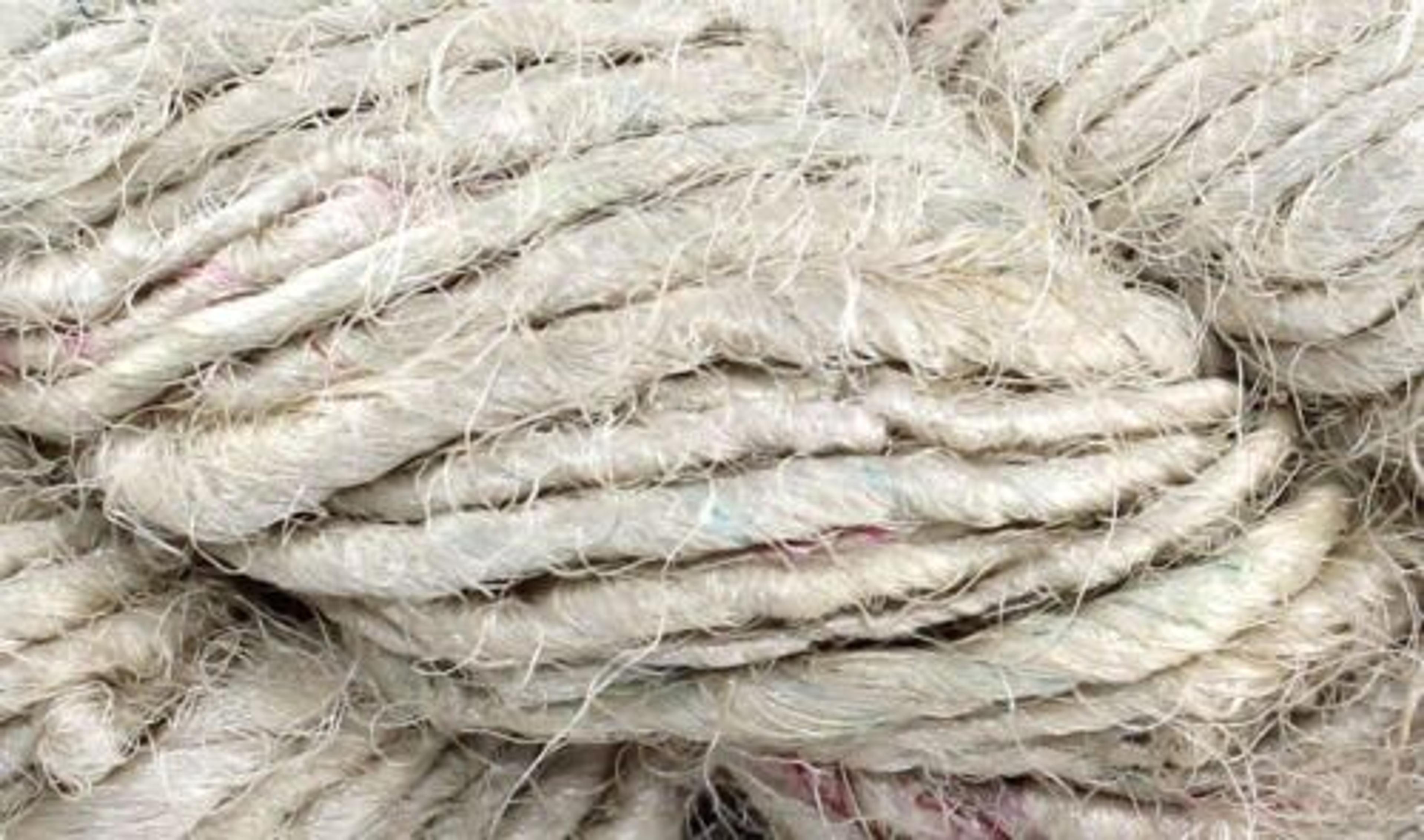 Recycled Sari Yarn- Natural White