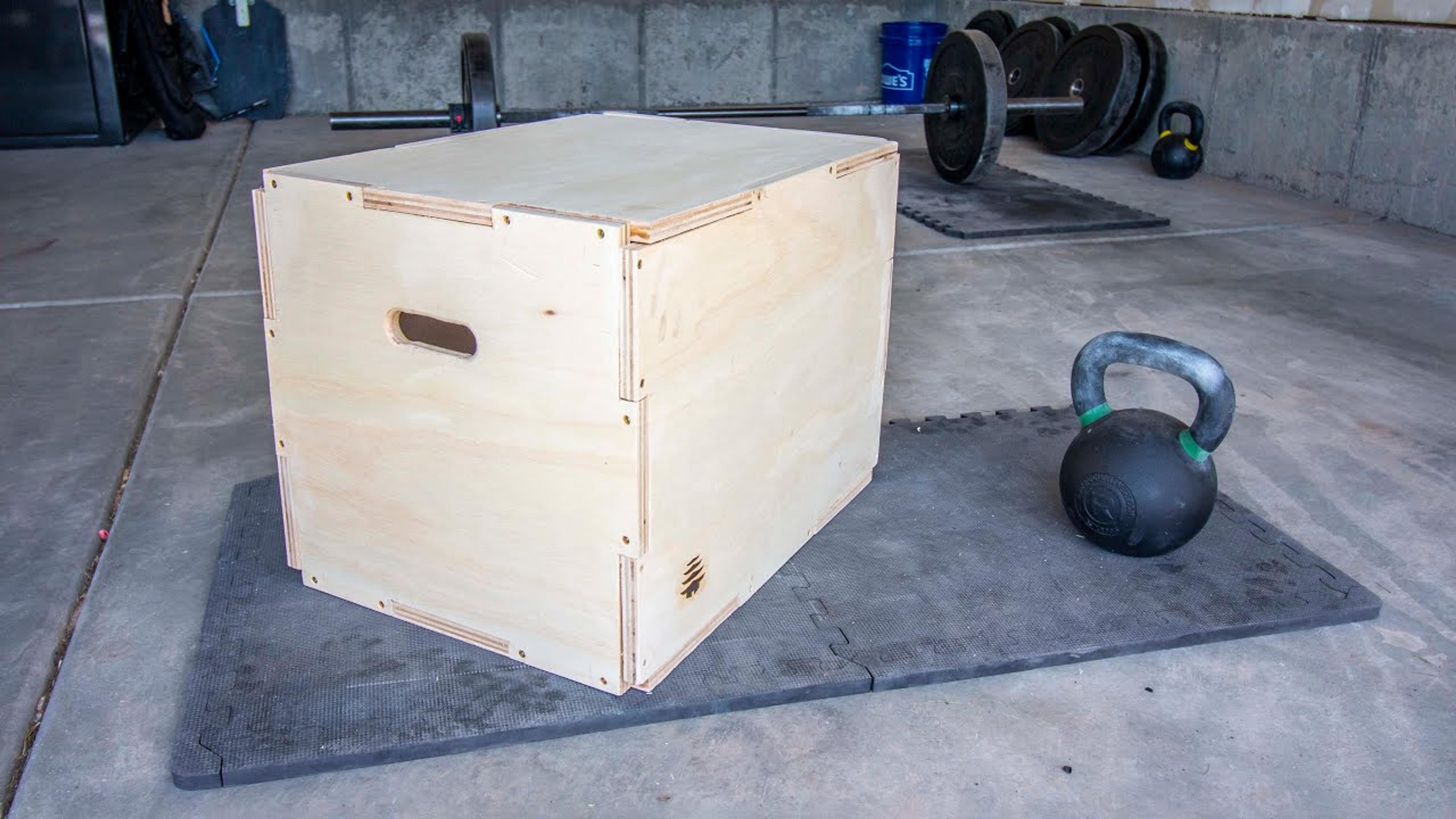 How To Build a CrossFit Jump Box | 24”x18” Plyobox