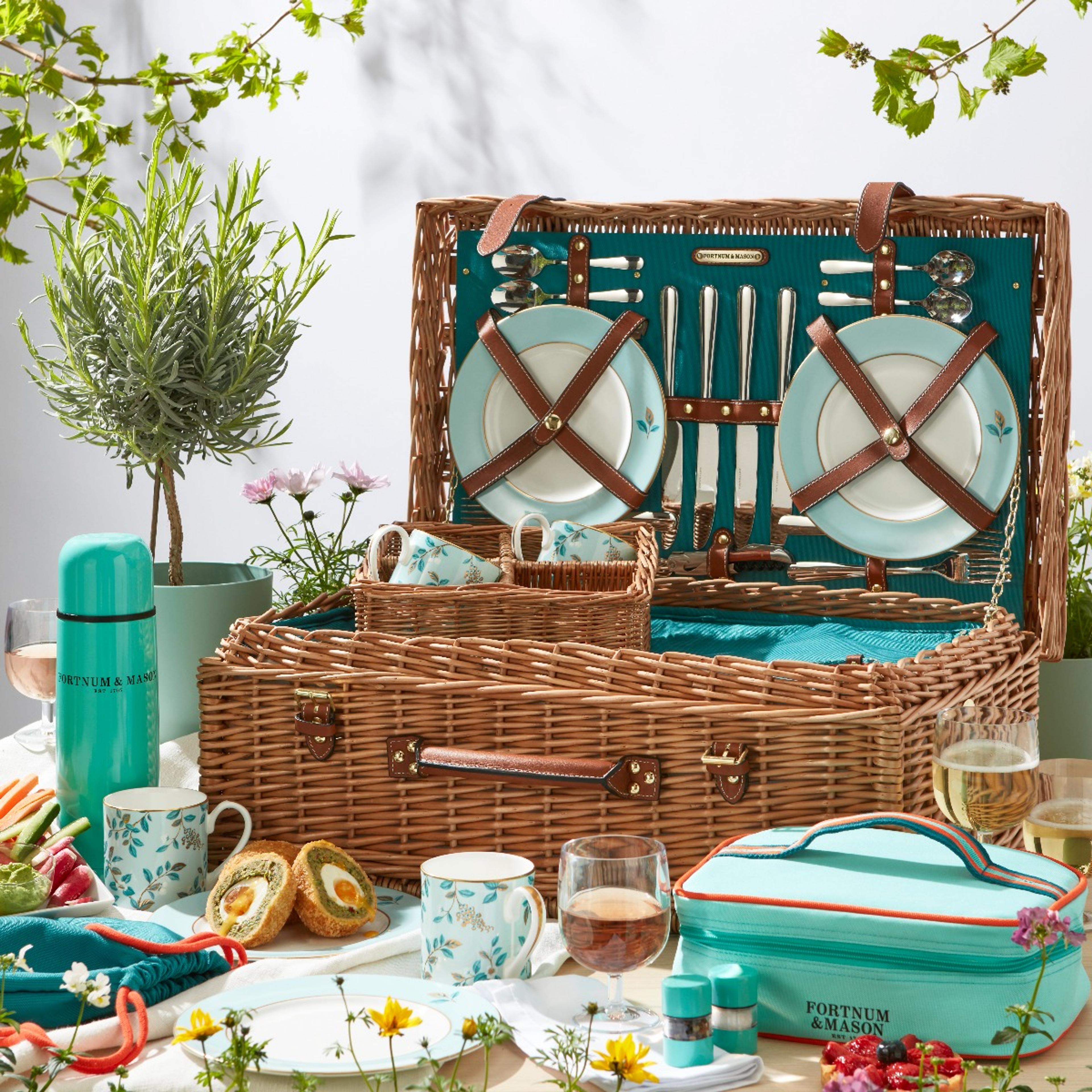 Fortnum’s Camellia Picnic Hamper for Four - Fortnum & Mason