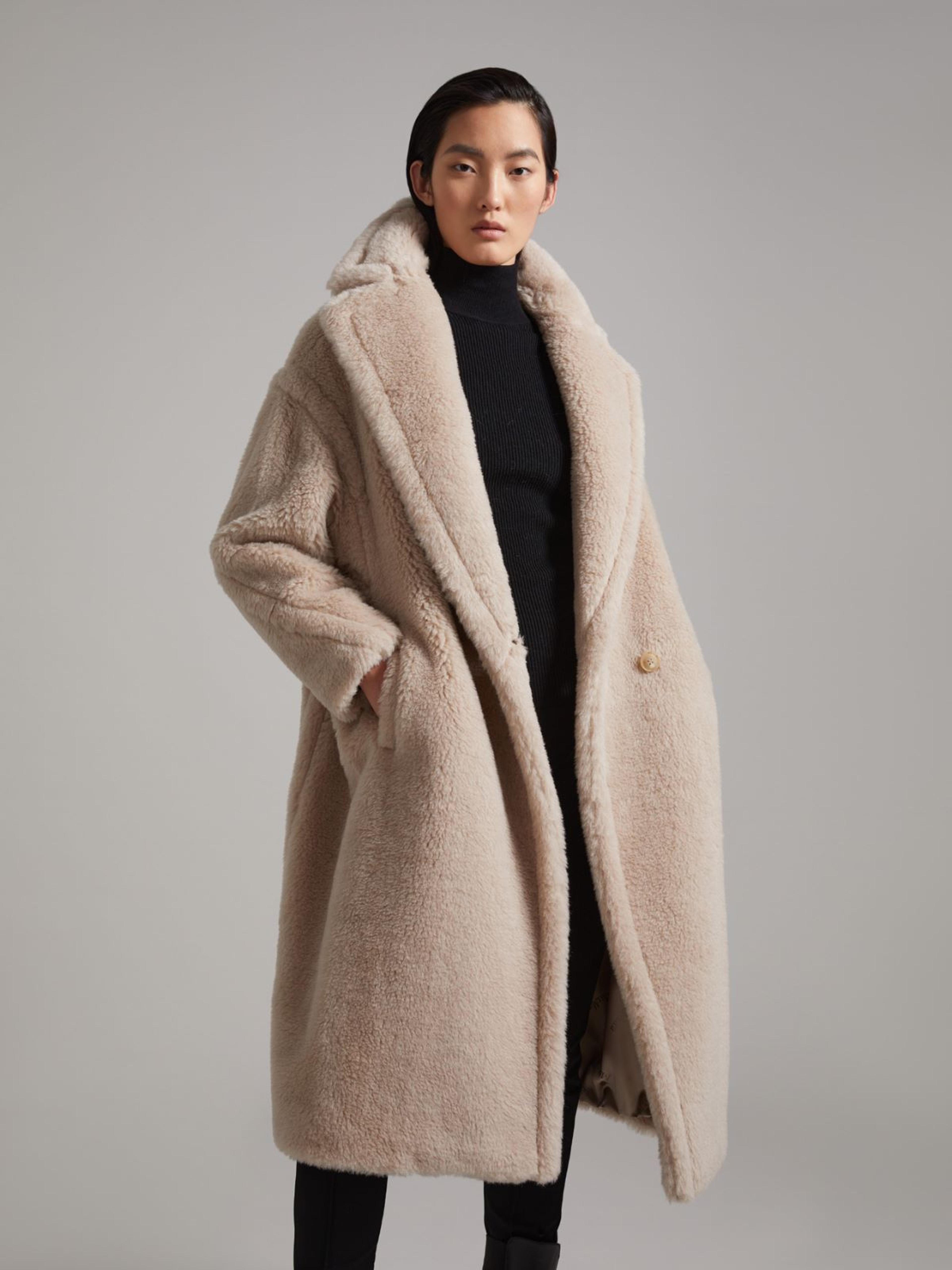 Teddy Bear Icon Coat, sand | "TEDGIRL" Max Mara